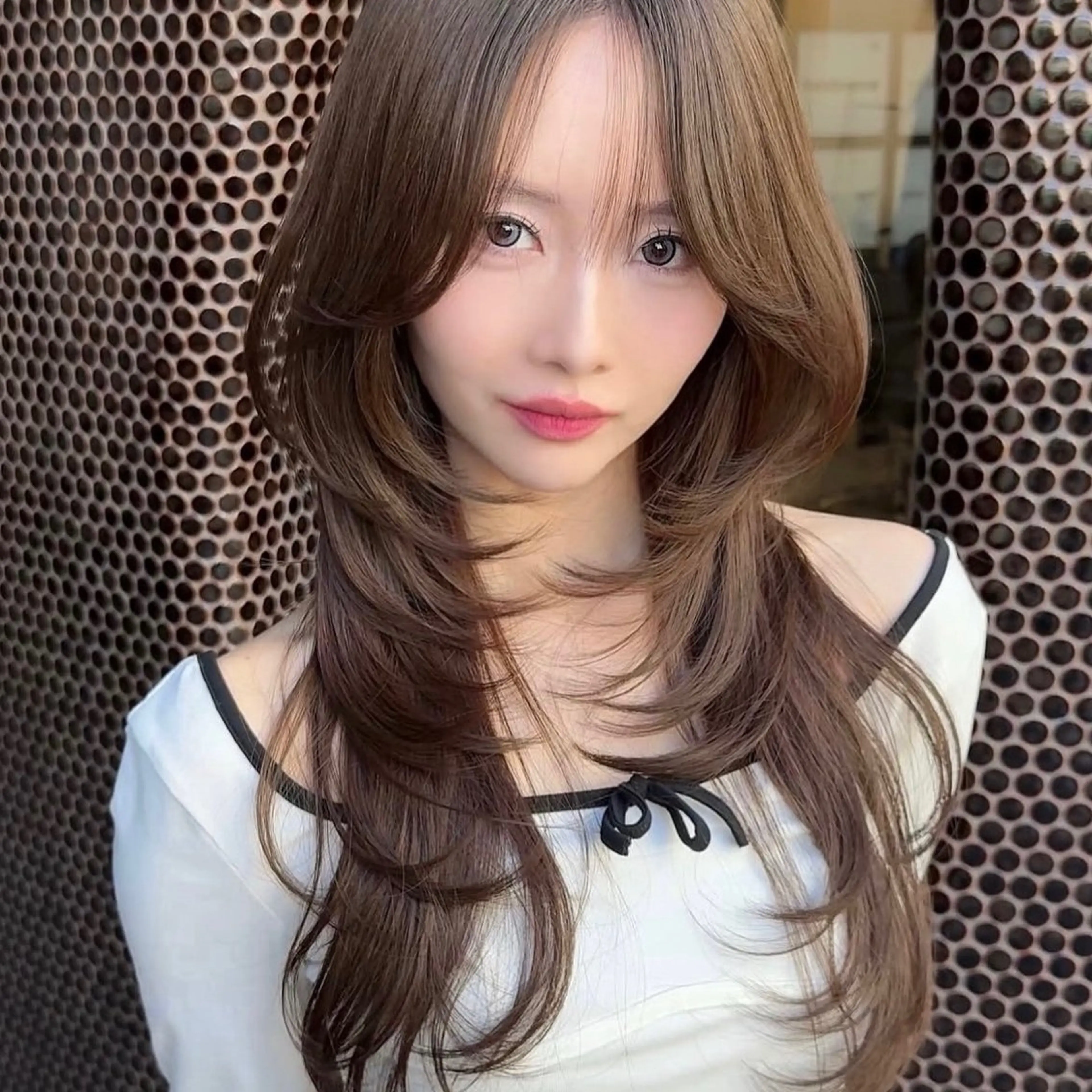 ロング くびれヘア 顔周りカット ハイレイヤー 韓国風ヘア レイヤーカット カット ヘアカラー がわ/ハイレイヤー /ハイトーンカラーのヘアスタイル