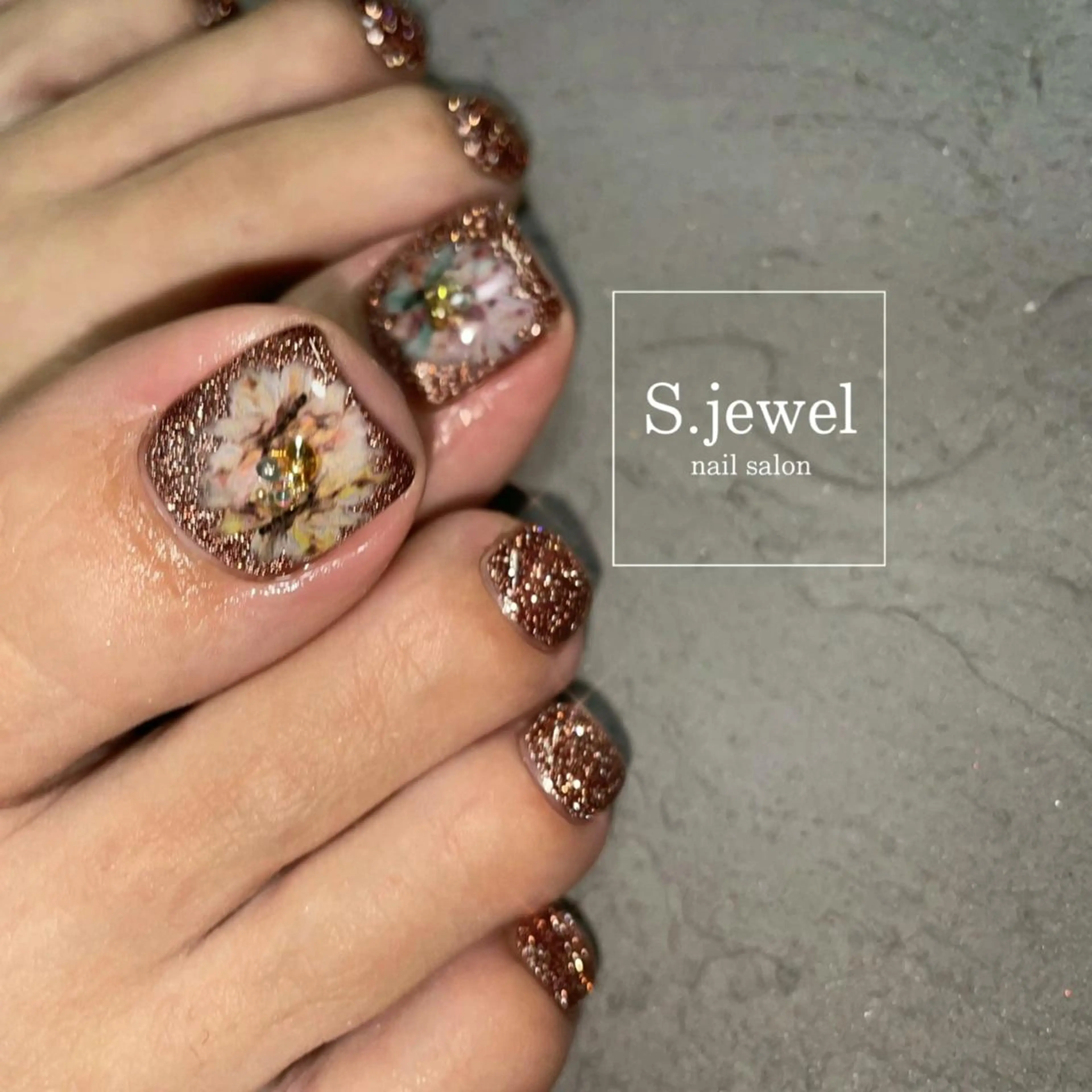 ネイル S. JEWELのネイルデザイン