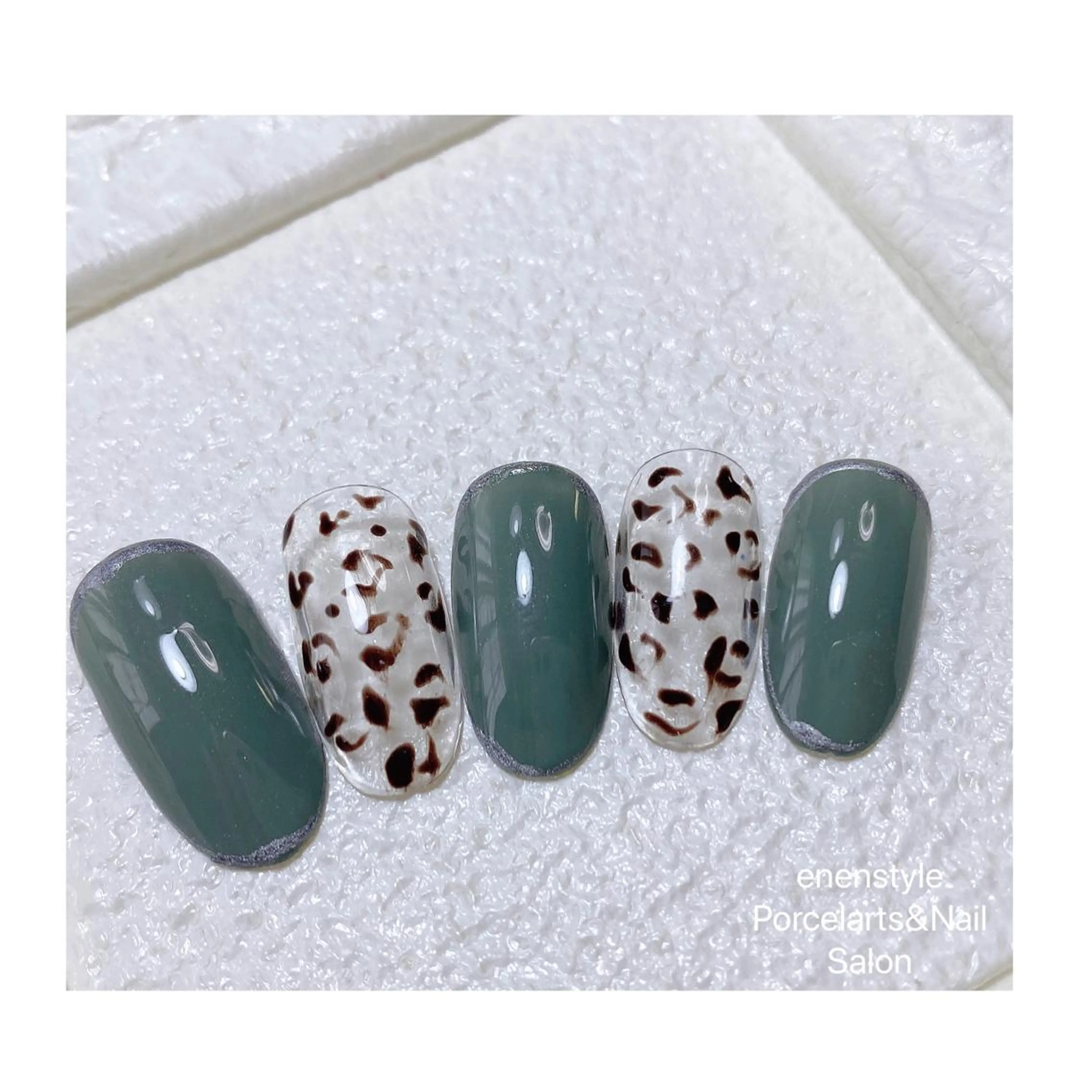 ミディアム ネイル ハンドネイル 👑enen style👑のネイルデザイン