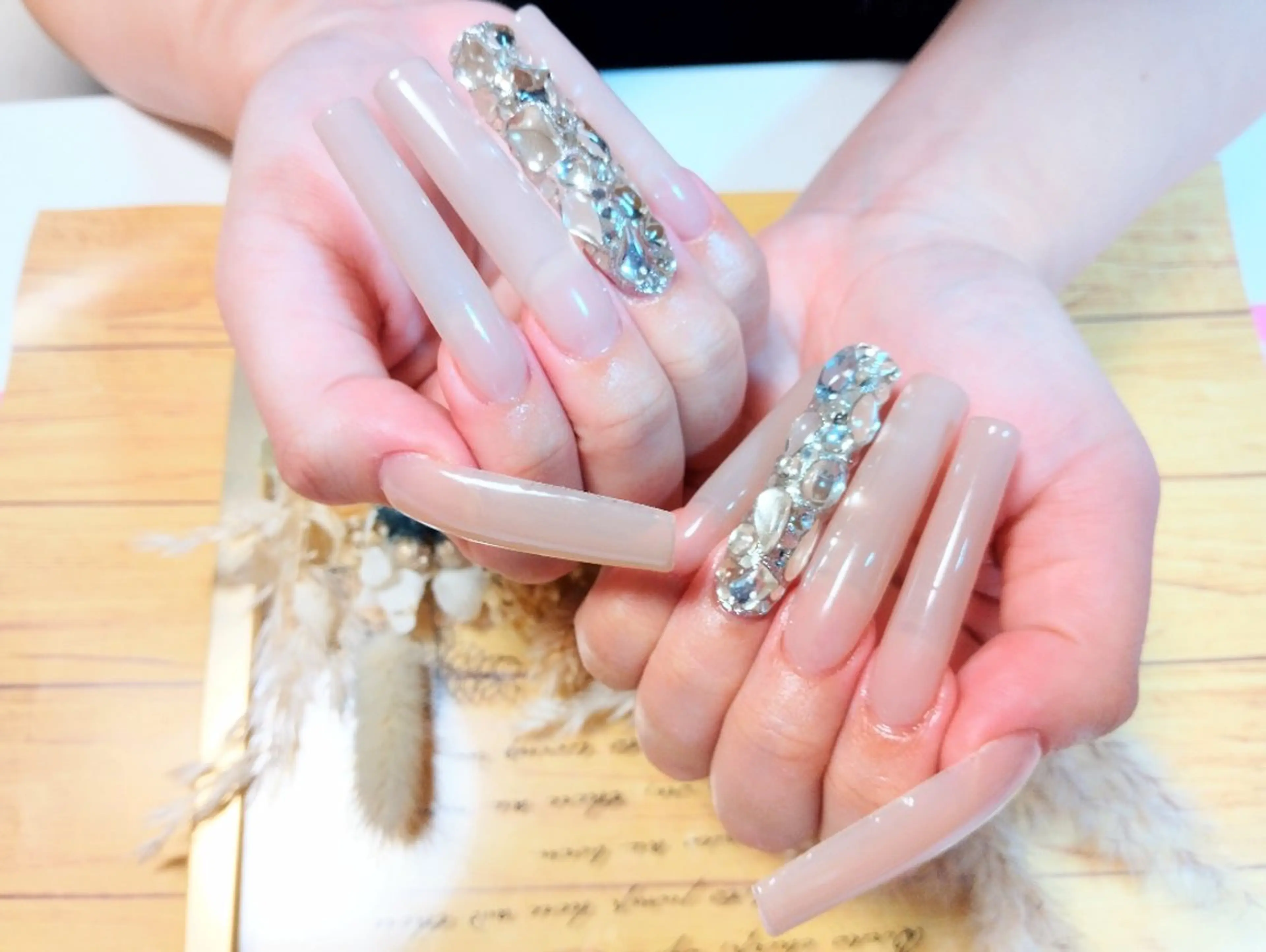 ネイル ハンドネイル ハンドケア ＤI'A ネイルサロンのネイルデザイン