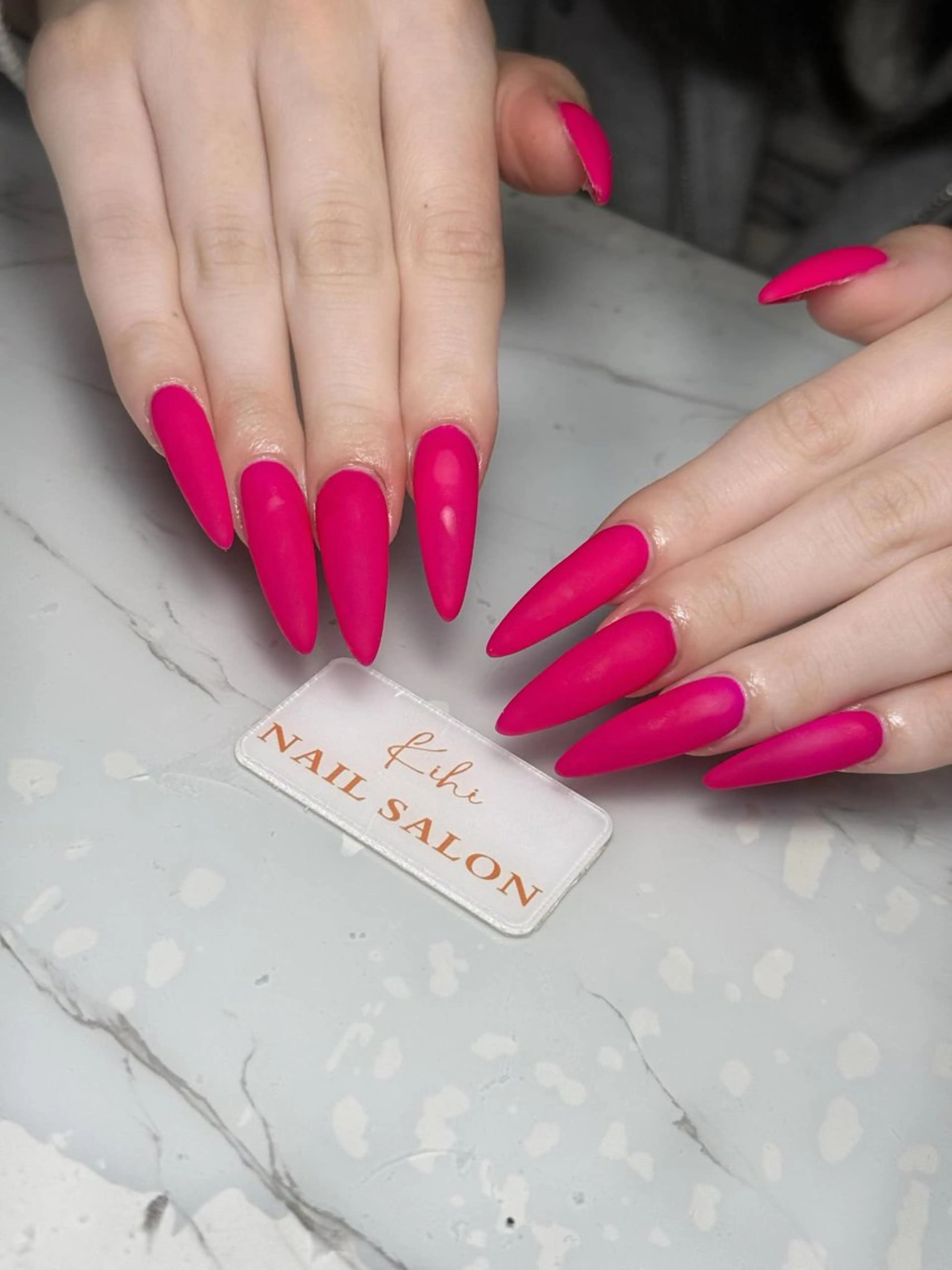 ネイル アートネイル フレンチネイル ジェルネイル グラデーション 韓国ネイル ハンドネイル ハンドケア さくら💮💮 【オフ無料】のネイルデザイン