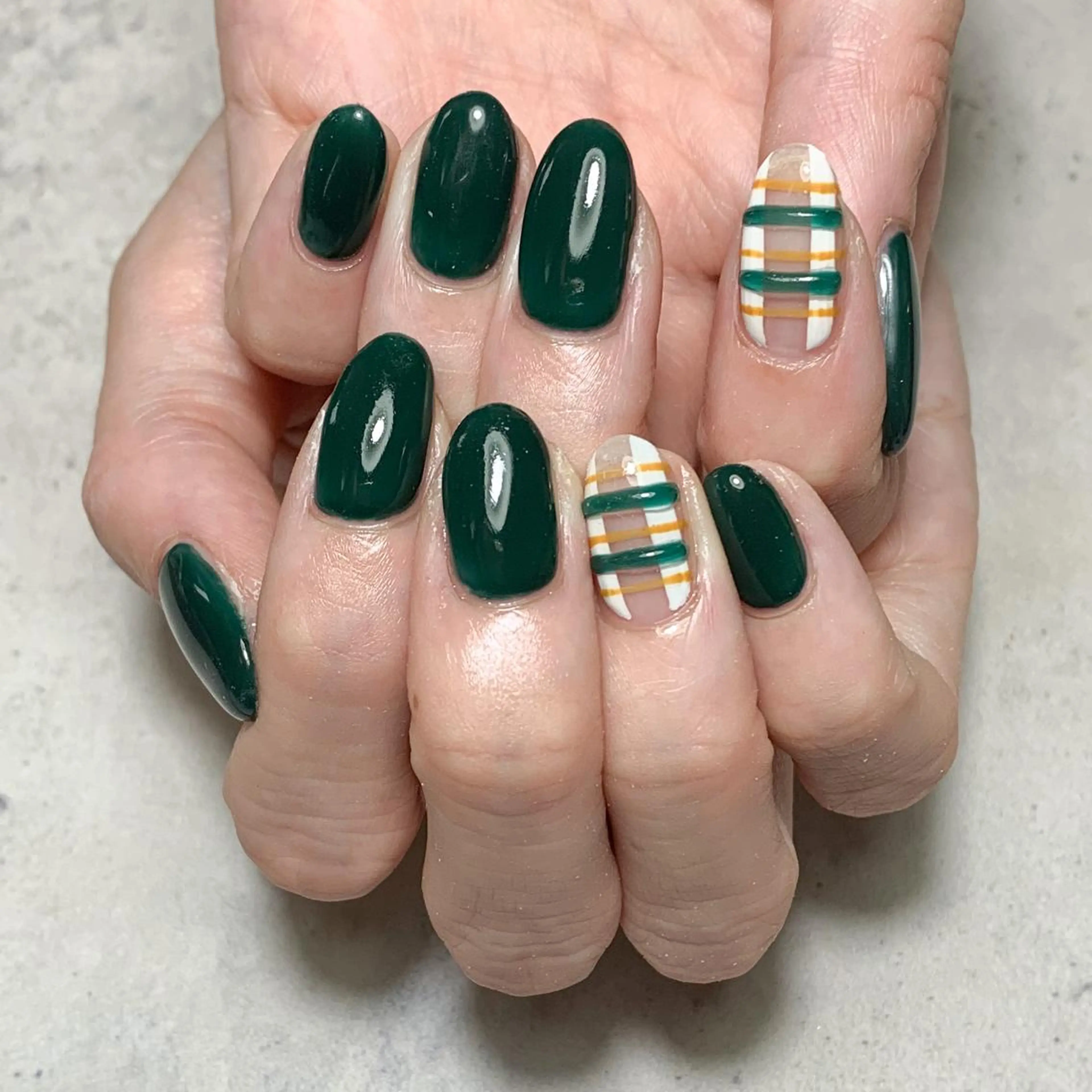 ネイル FIORITURA aiのネイルデザイン