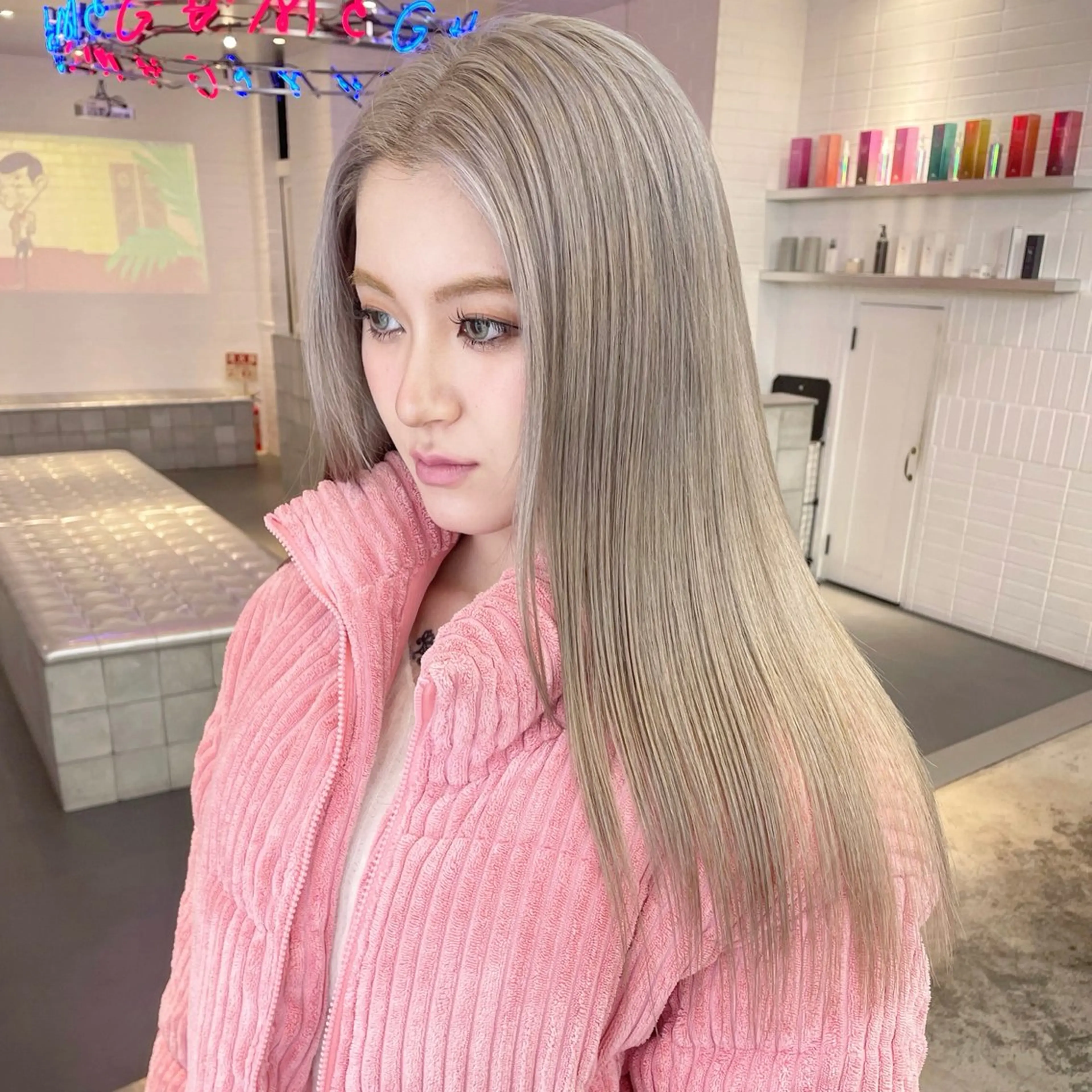 ミディアム カラー メンズ グレージュ ヘアカラー トリートメント ボブ×柔らかいカラー 🩰misaki𓍼のヘアスタイル