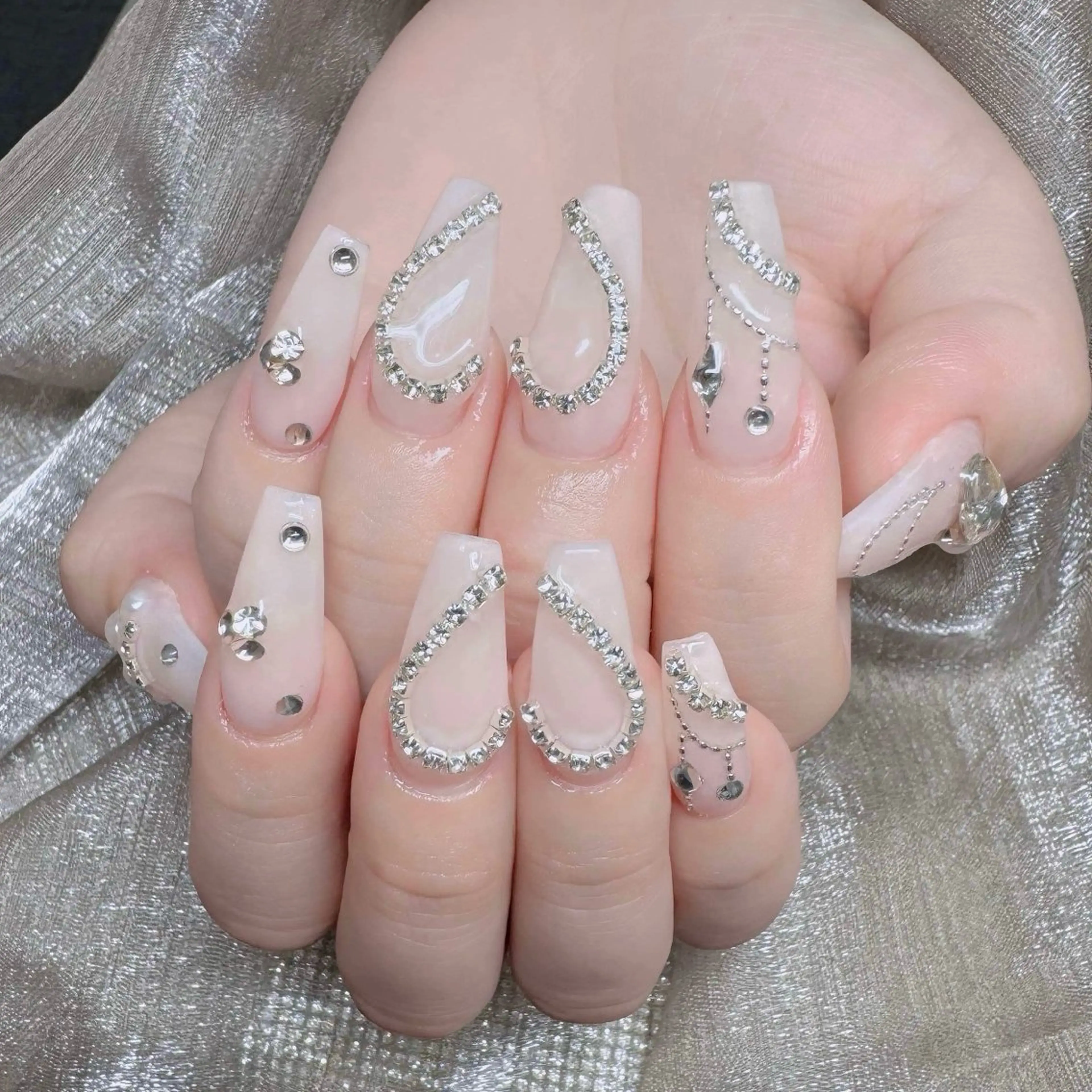 ネイル ロングネイル マグネットネイル リボン 夏ネイル スーパーロングネイル Hani Nail XUKAのネイルデザイン