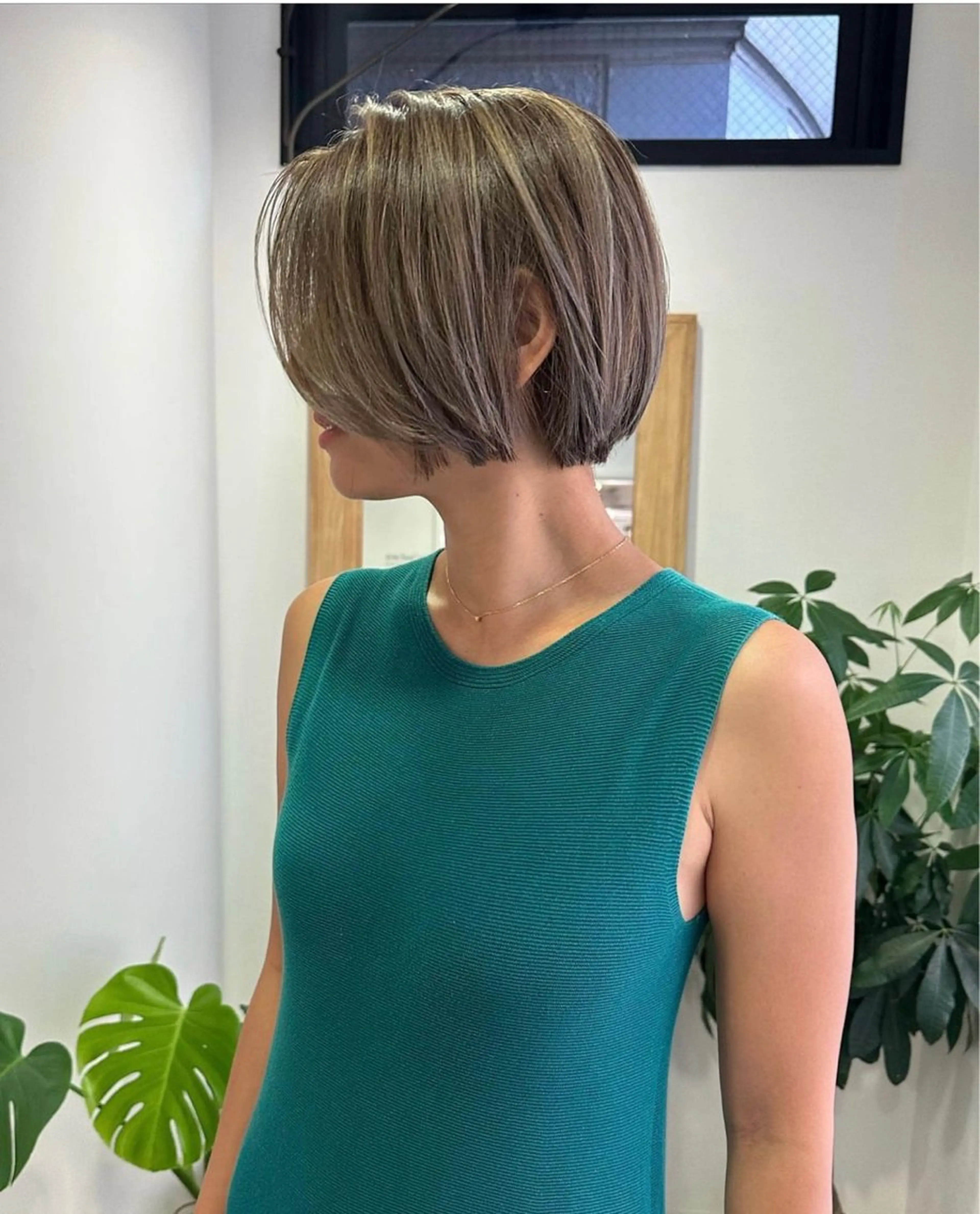 ショート カラー 透明感/艶カラー🌼 茶屋町🌼SA-YAのヘアスタイル