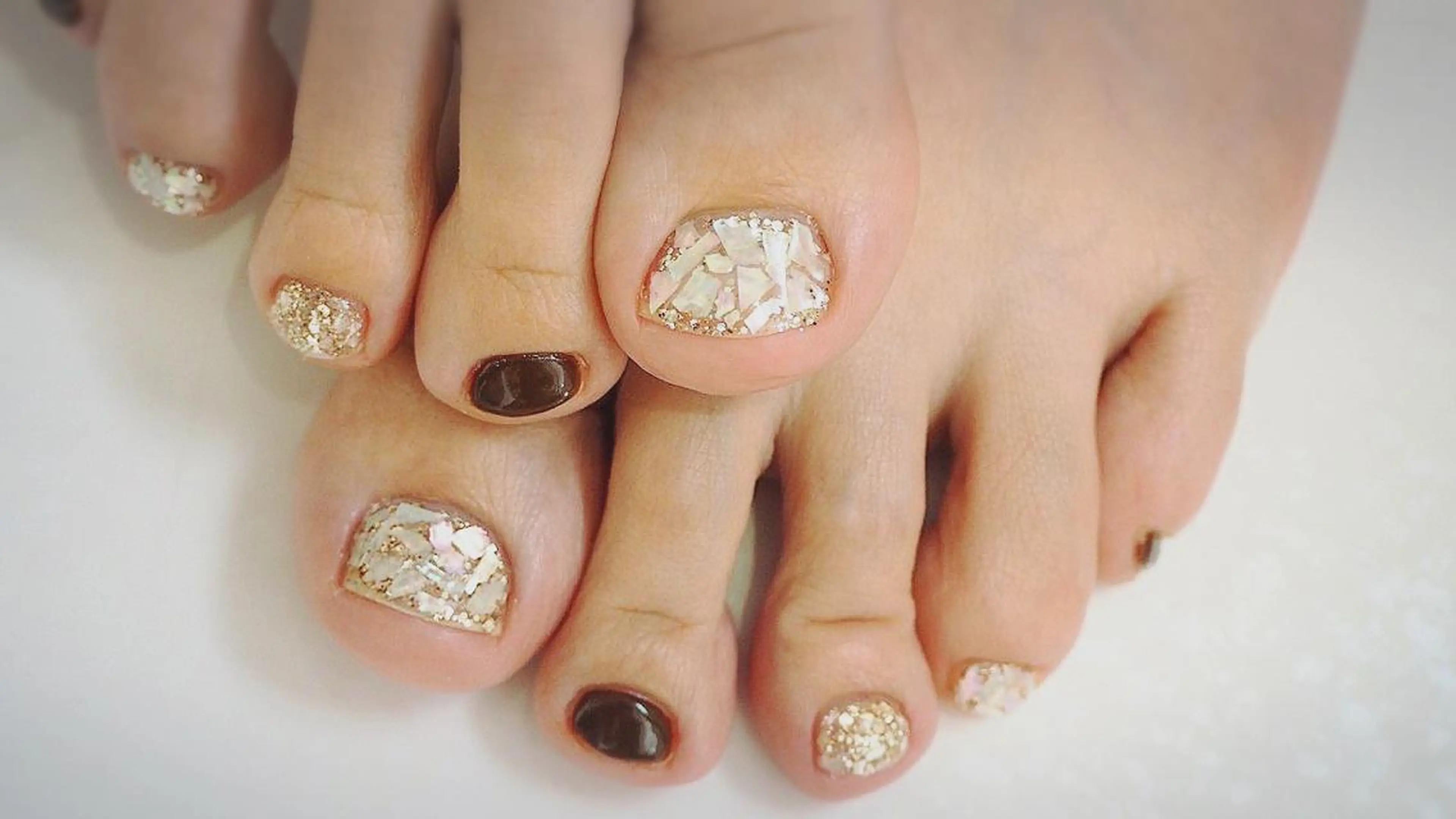 ショート ネイル Lililas サロン&スクールのネイルデザイン