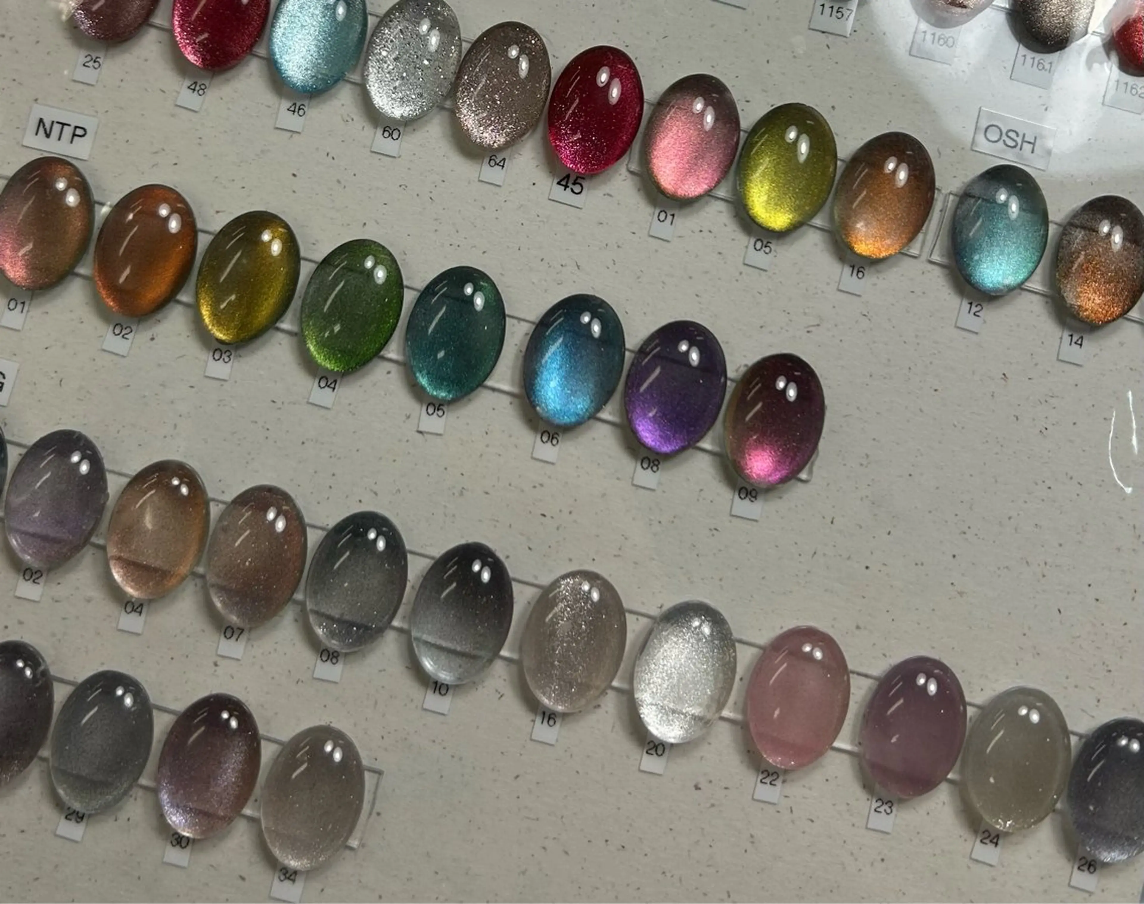 ネイル Shimmer Risaのネイルデザイン