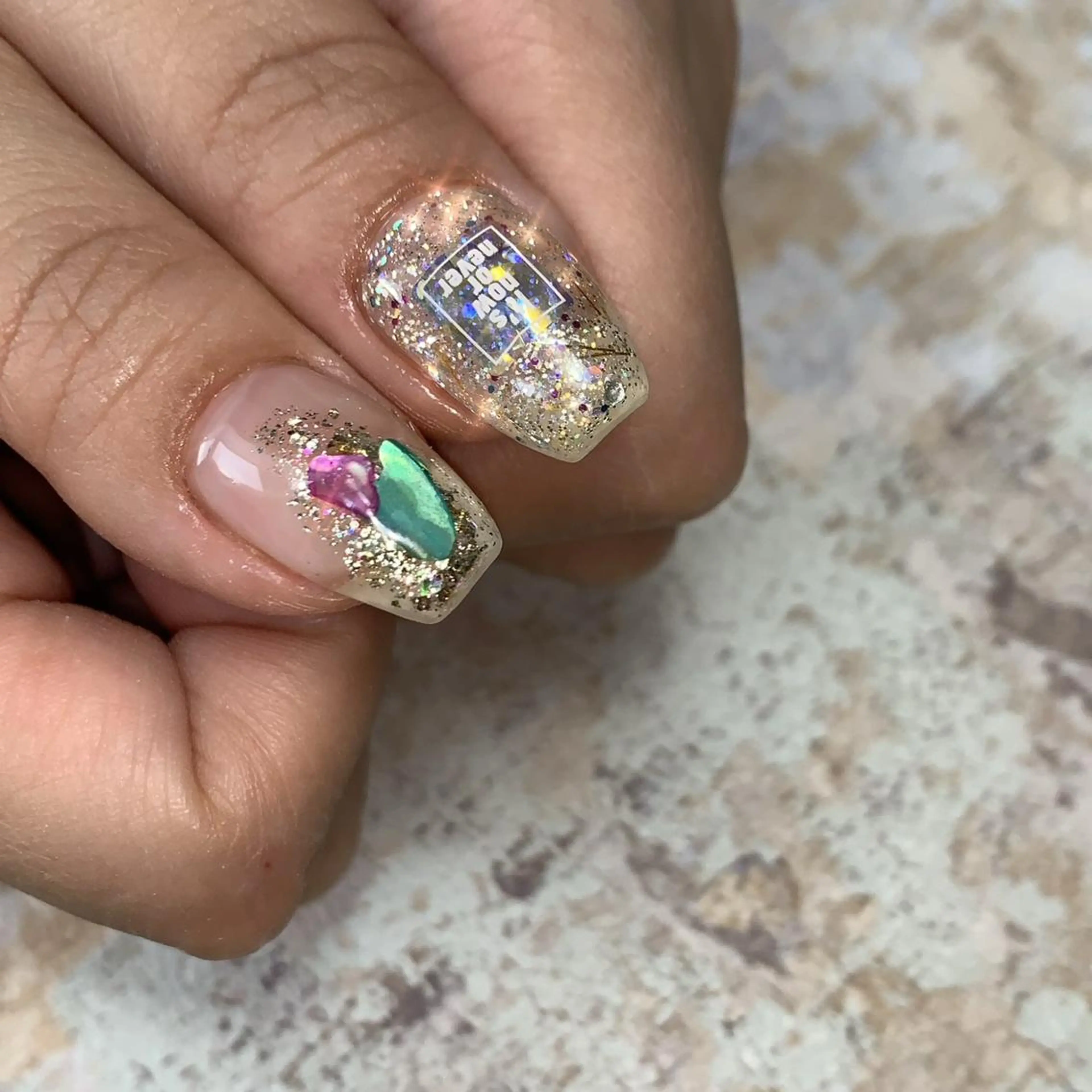 ネイル S. JEWELのネイルデザイン