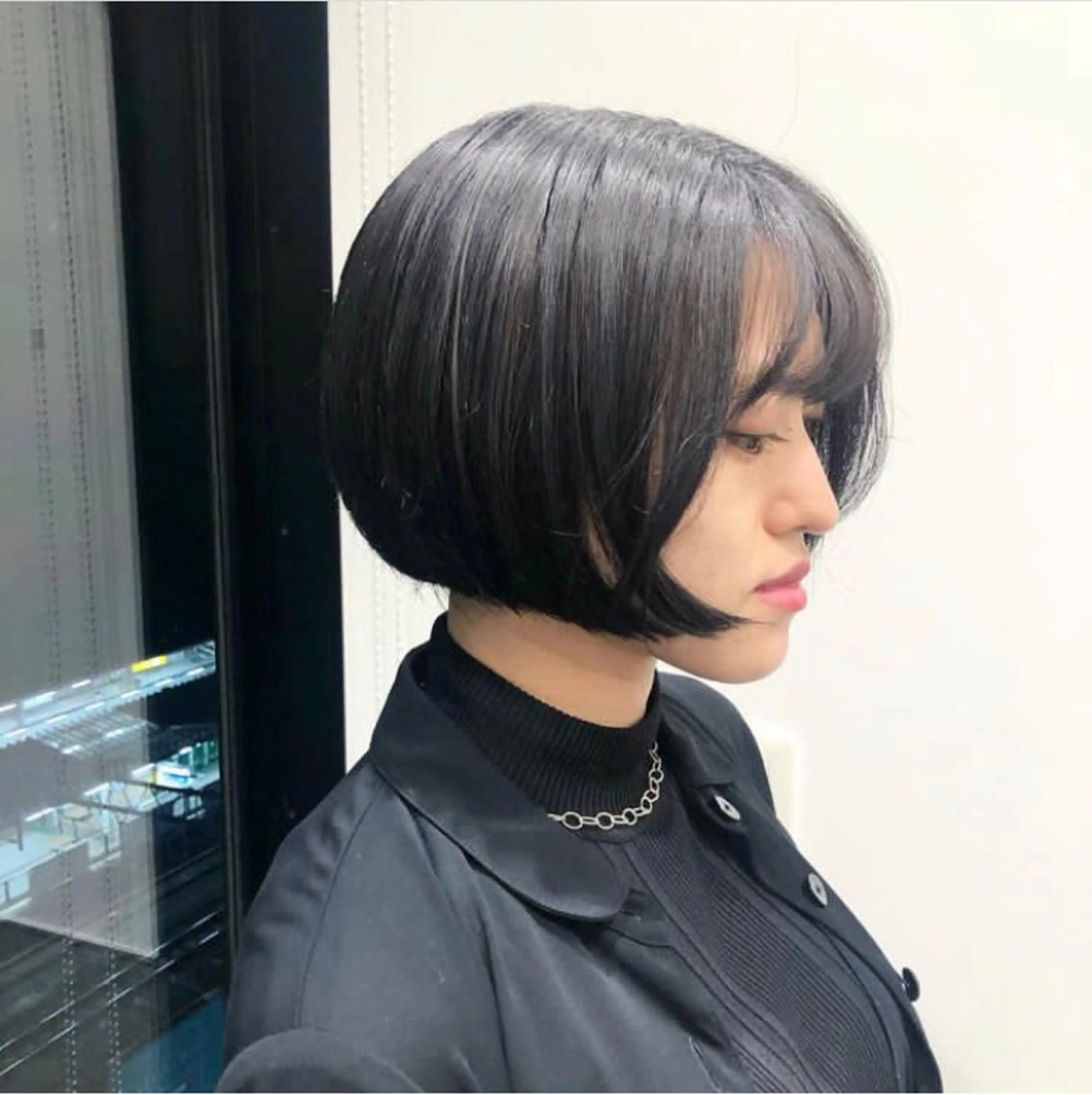 ミディアム カラー パーマ ヘアアレンジ メンズ キッズ メンズハイトーン 黒髪 ハイトーンカラー ボブ stylist 🎀 kanaのその他イメージ