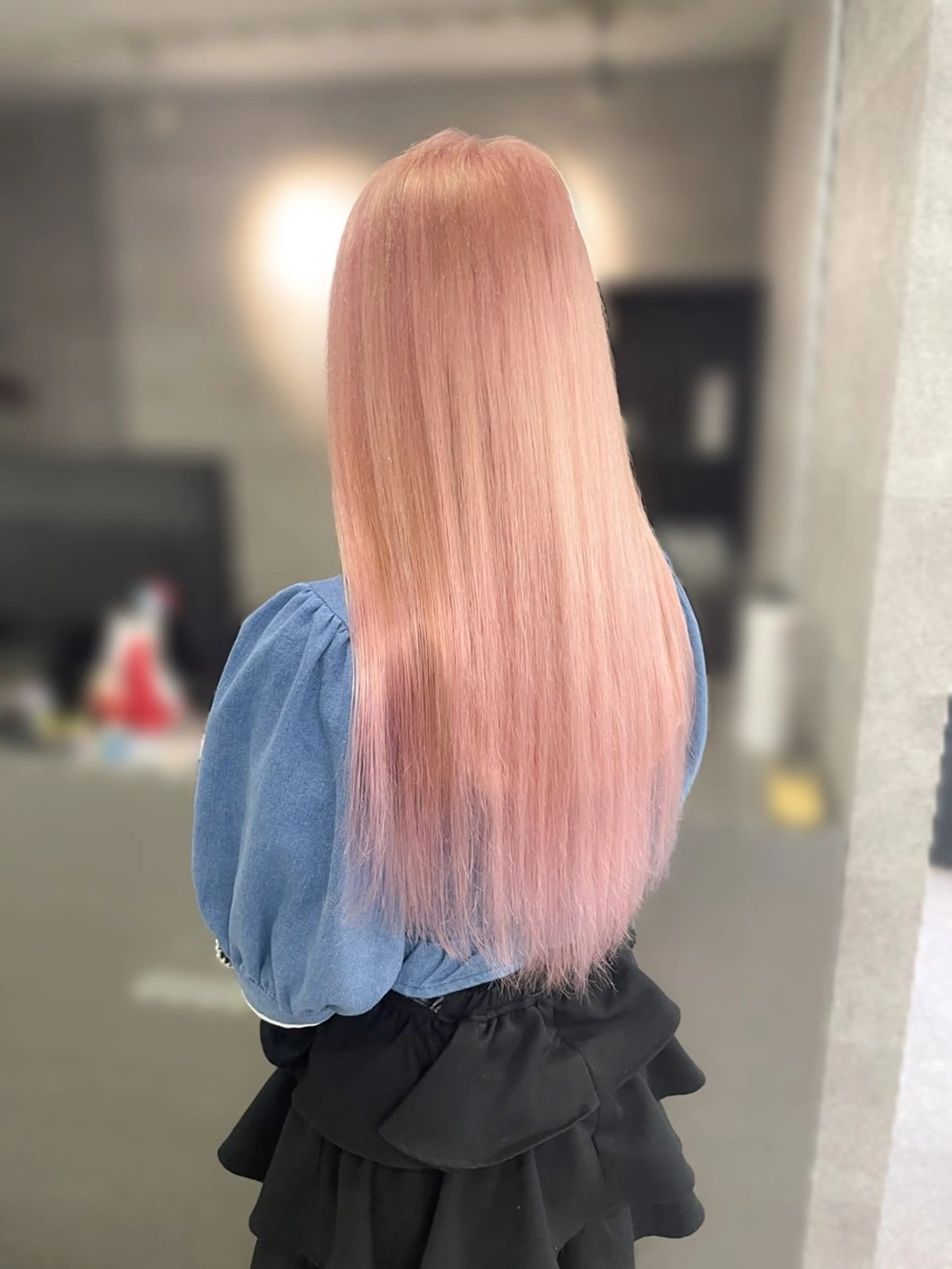 ロング カラー ブリーチ ピンクカラー エクステ カット ヘアカラー トリートメント エクステ ハイトーンエクステ 🎩カズキ🎩のヘアスタイル