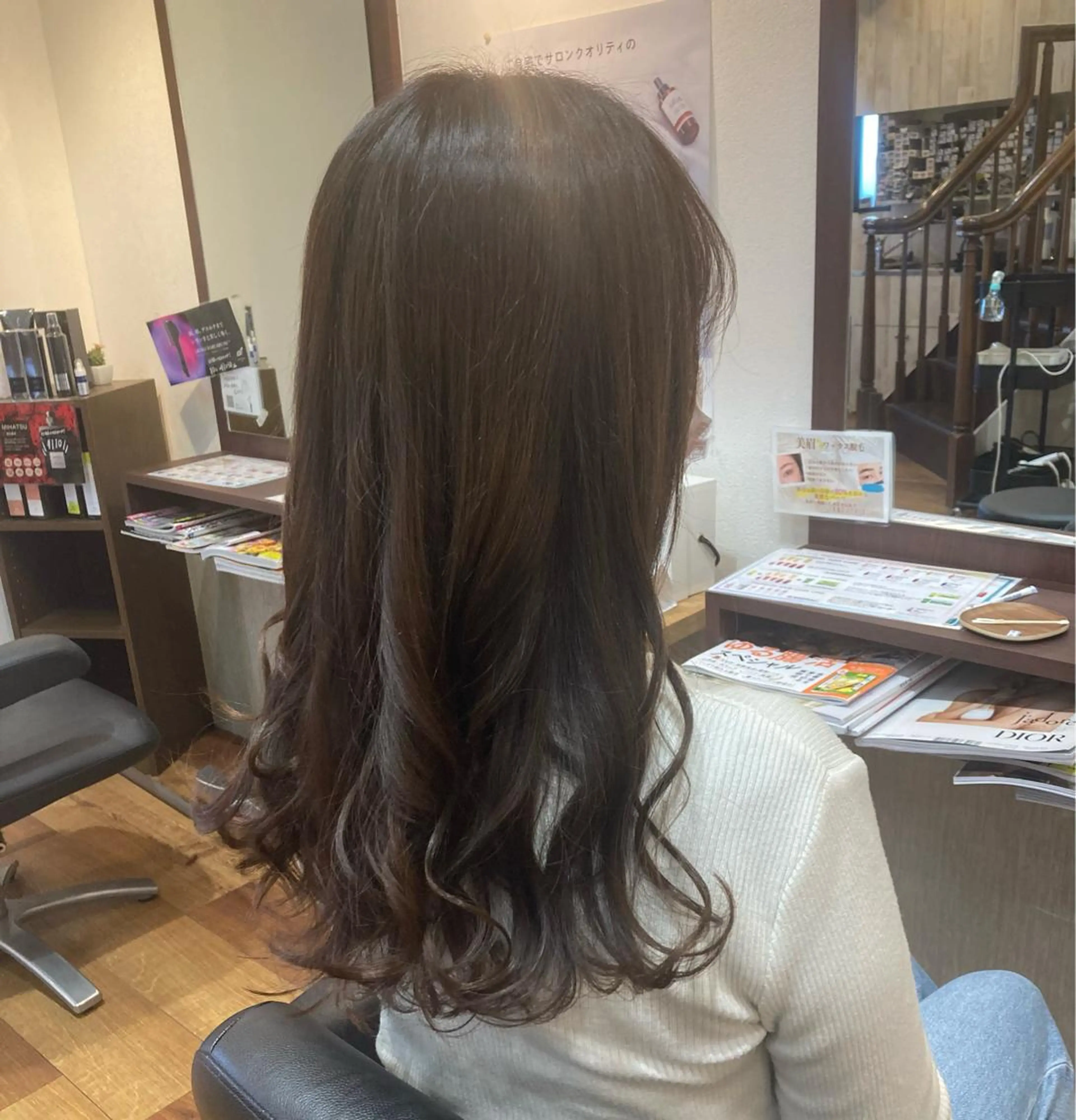 ロング 髪質改善カラー 縮毛矯正🤍辻桃加のヘアスタイル