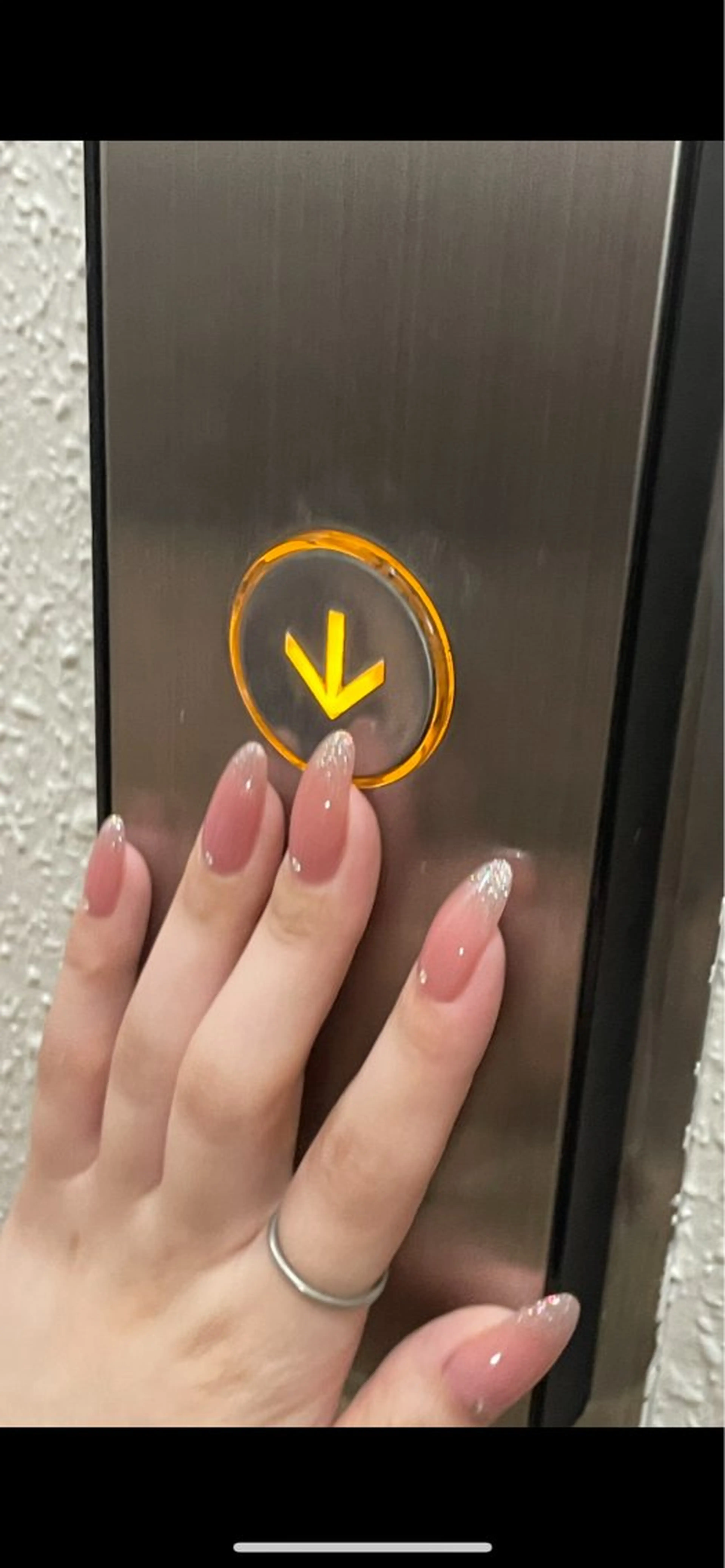 ネイル iru.所属・西田 七海のネイルデザイン