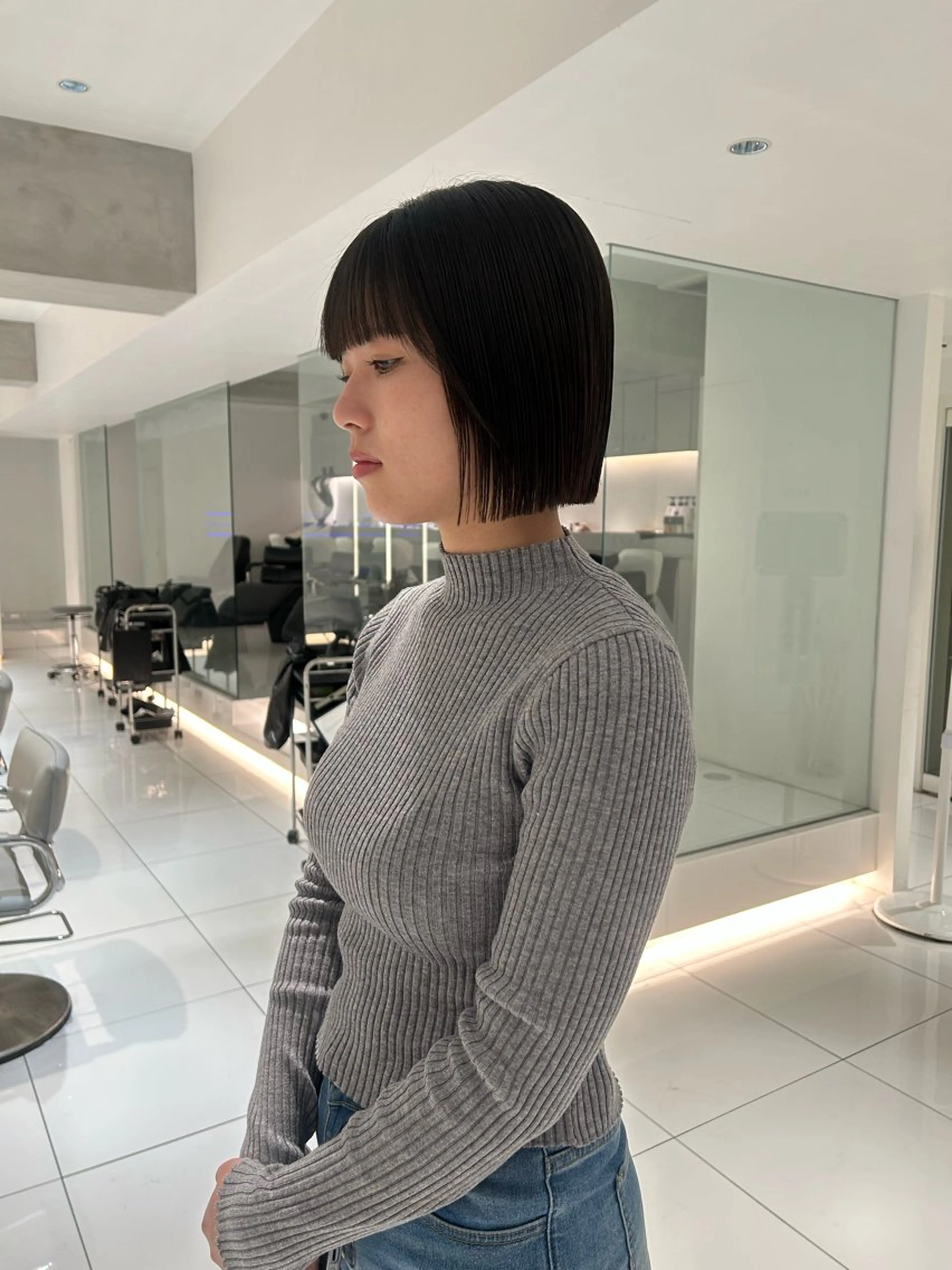 ショート カラー カット 海外レイヤー /NAGISAのヘアスタイル