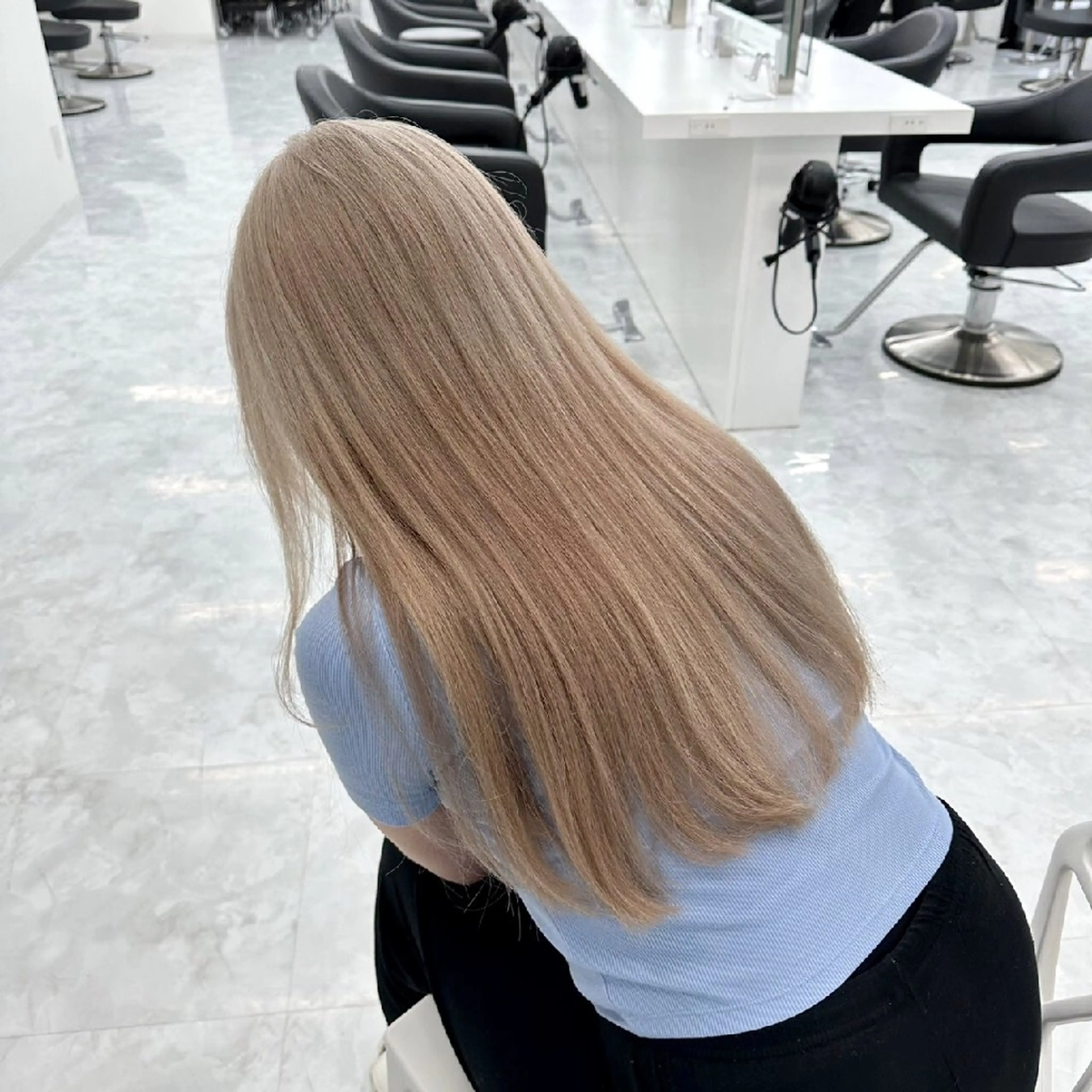 ロング カラー ヘアアレンジ ヘアカラー トリートメント ヘッドスパ ヘアセット 🪞【公式】表参道 🪞knot🪞のヘアスタイル