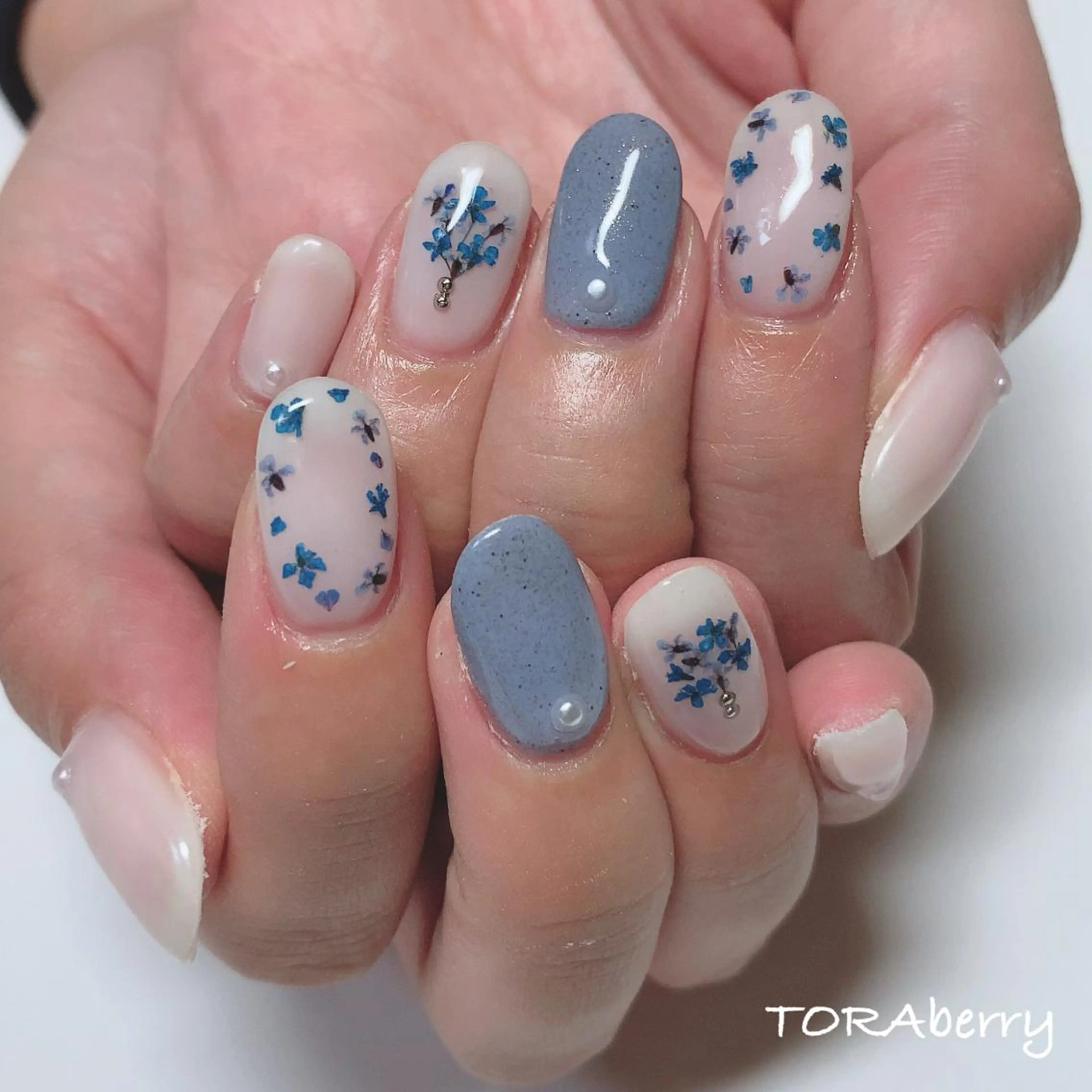 ネイル ネイリスト なつみのネイルデザイン