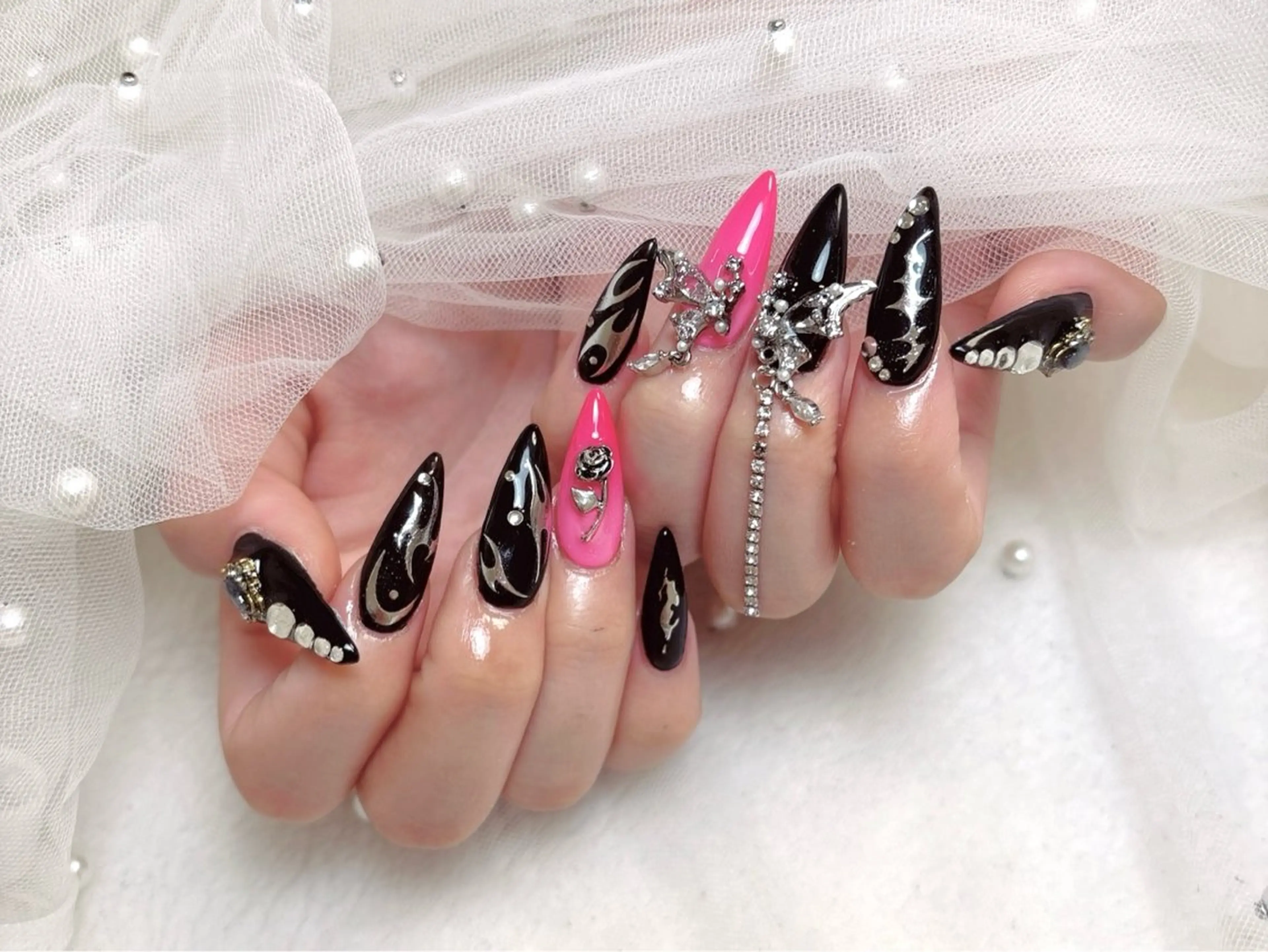 ネイル ハンドネイル ハンドケア R1🎀Nail💕 池袋東口店のネイルデザイン