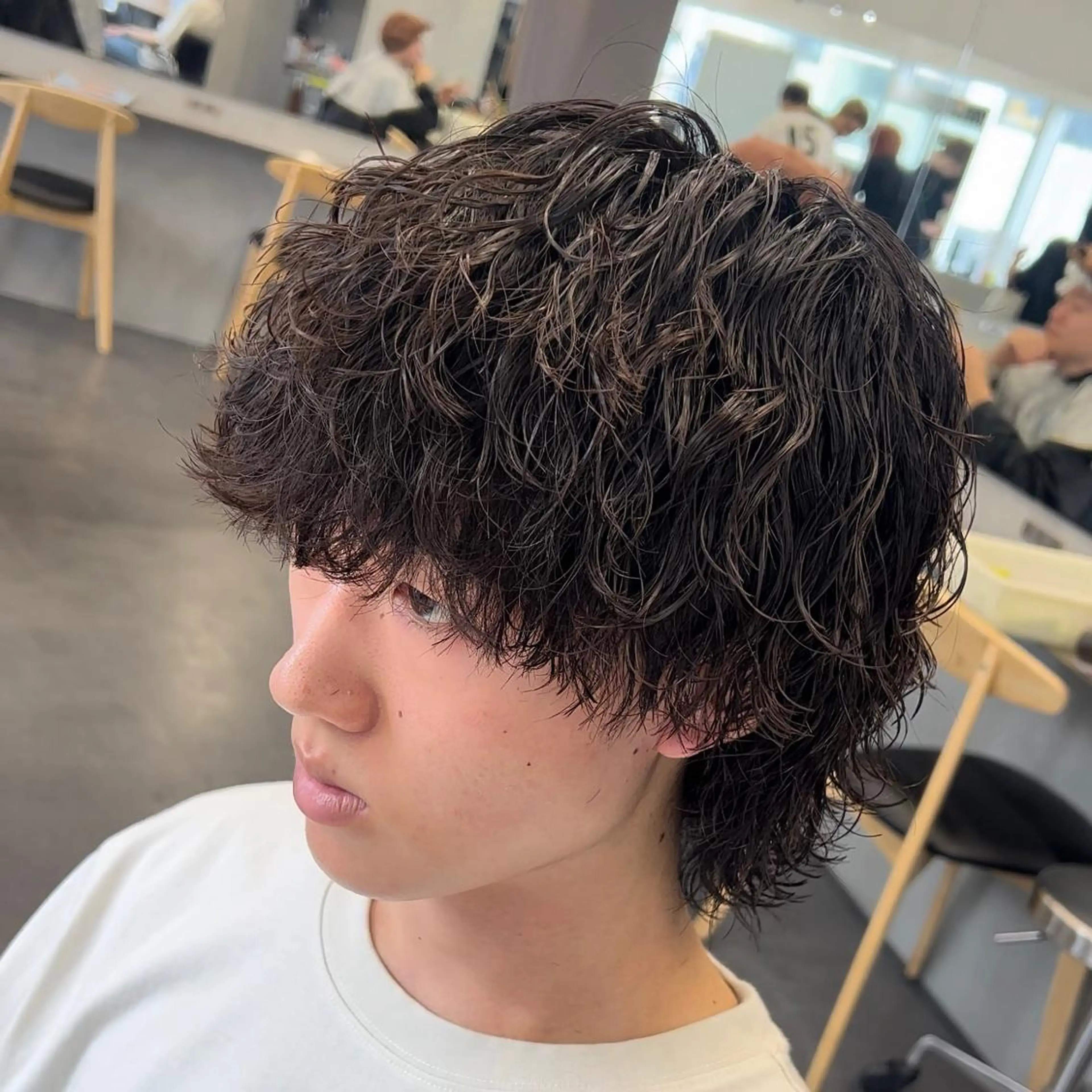 ショート パーマ メンズ メンズパーマ 波巻きパーマ メンズウルフカット ウルフカット 松下 友希 【fifth】のヘアスタイル