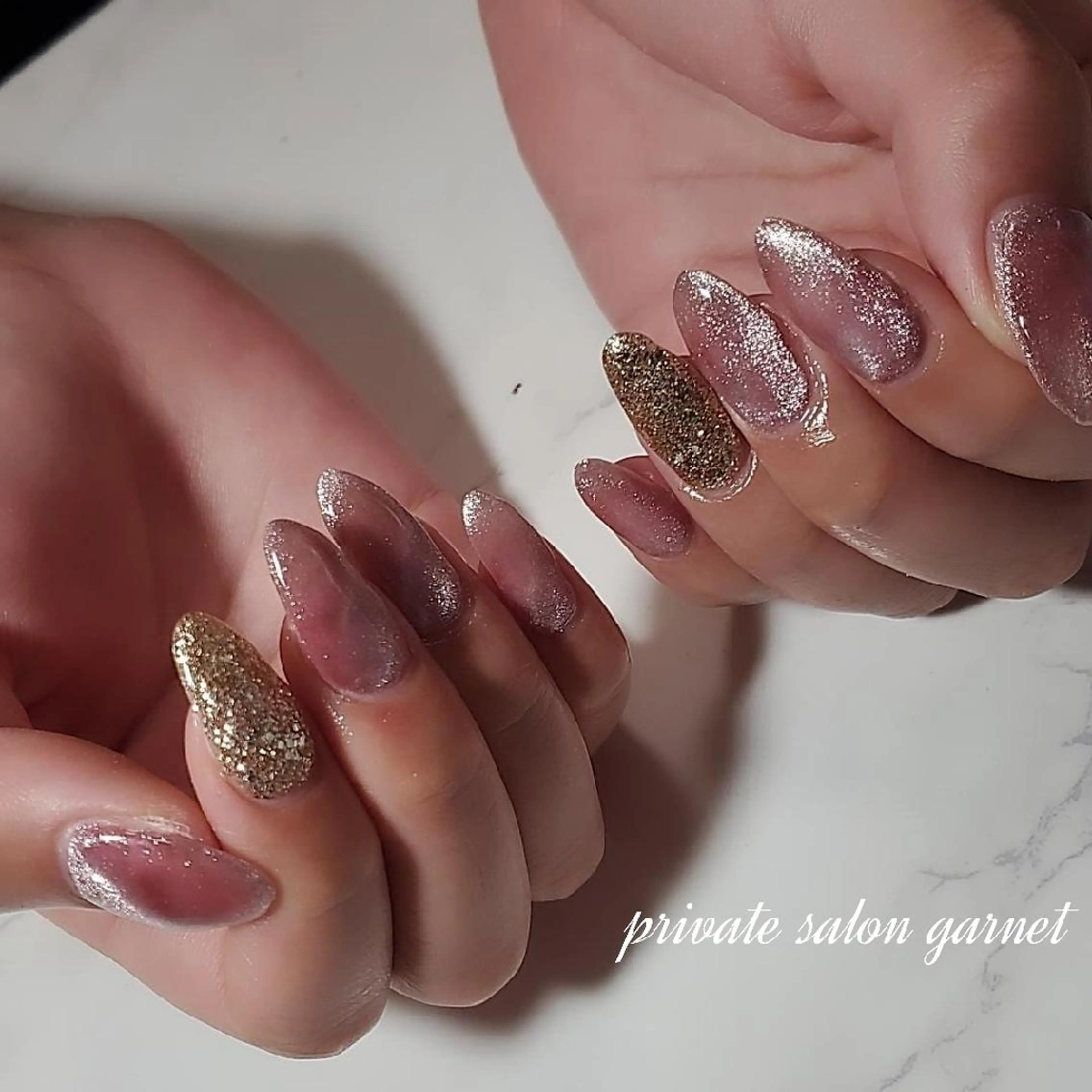 ネイル マグネットネイル ピンク 春ネイル ハンドネイル Garnet nailのネイルデザイン