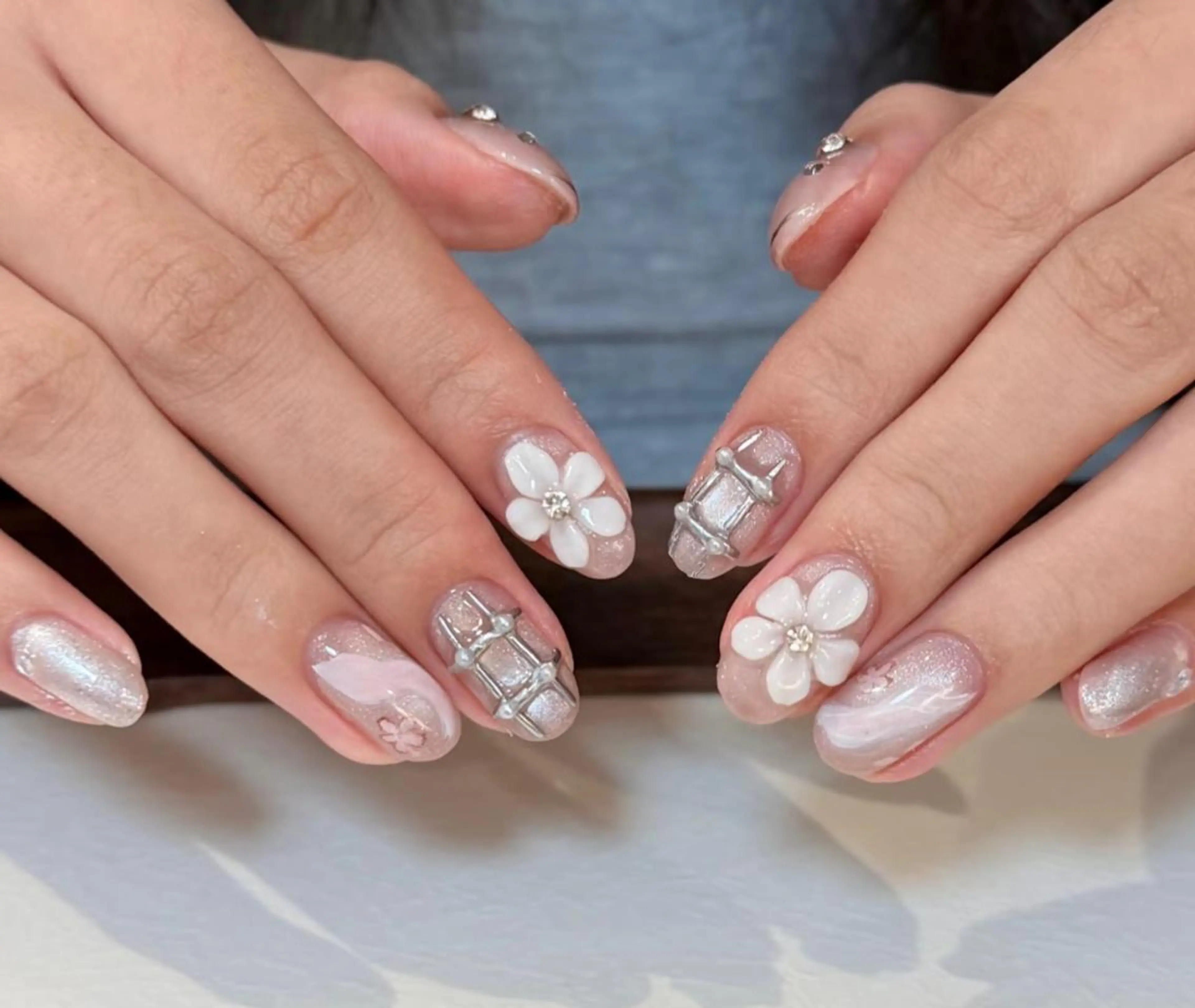 ネイル ハンドネイル 🎀 NaNa_nailのネイルデザイン