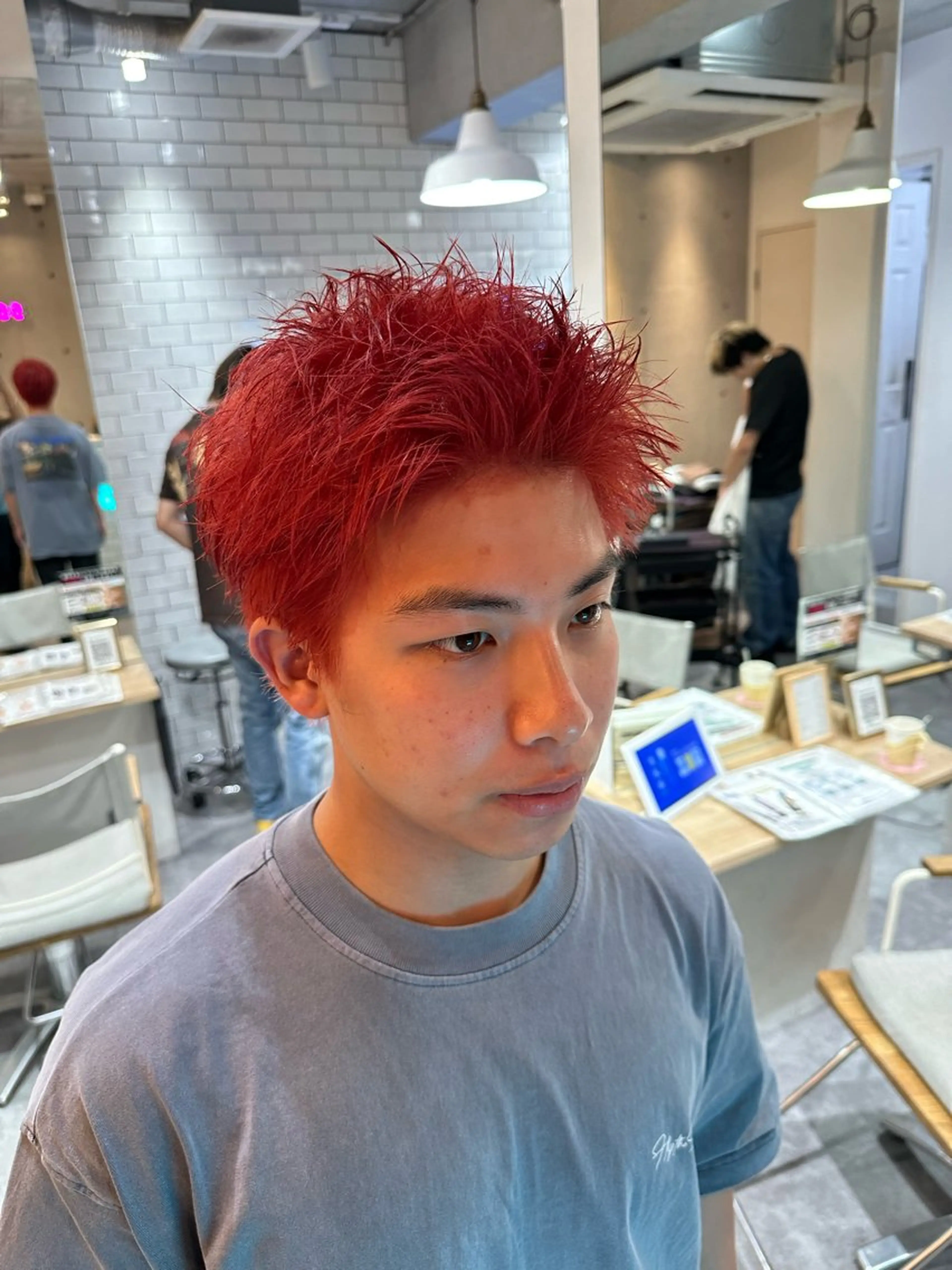 カラー メンズ スパイキーショート カット ヘアカラー トリートメント 💎メンズカット ／フェザー／細野💎のヘアスタイル