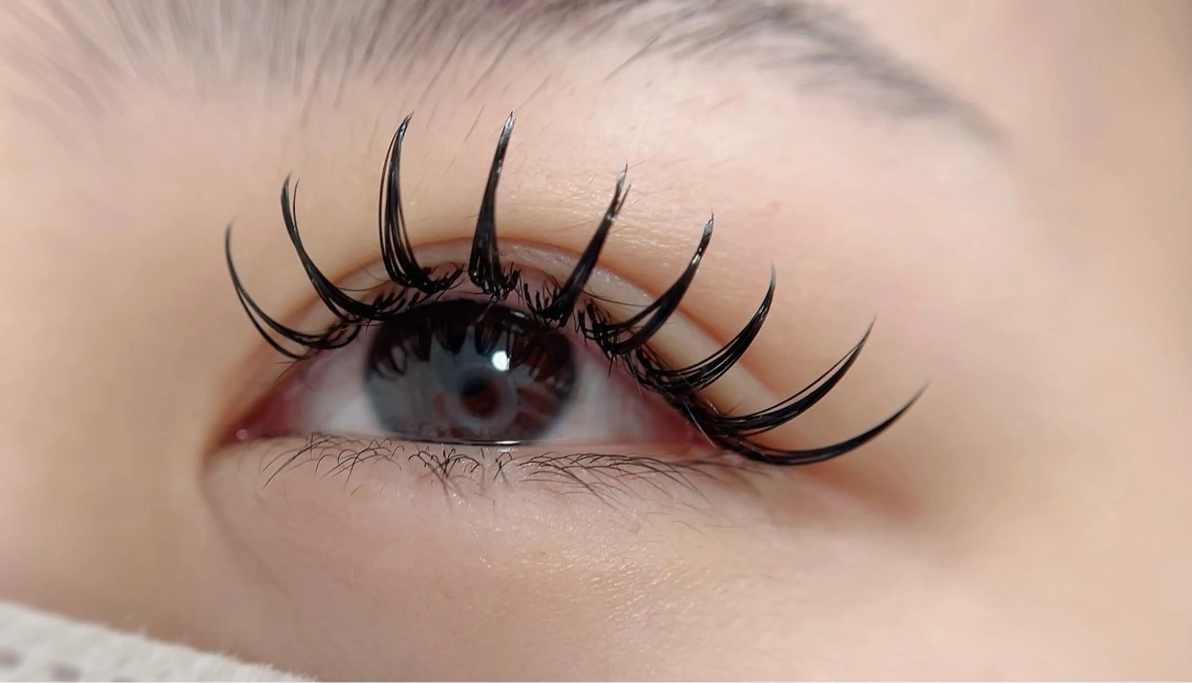 マツエク・マツパ フラットラッシュ miu. eyelashのマツエク・マツパデザイン