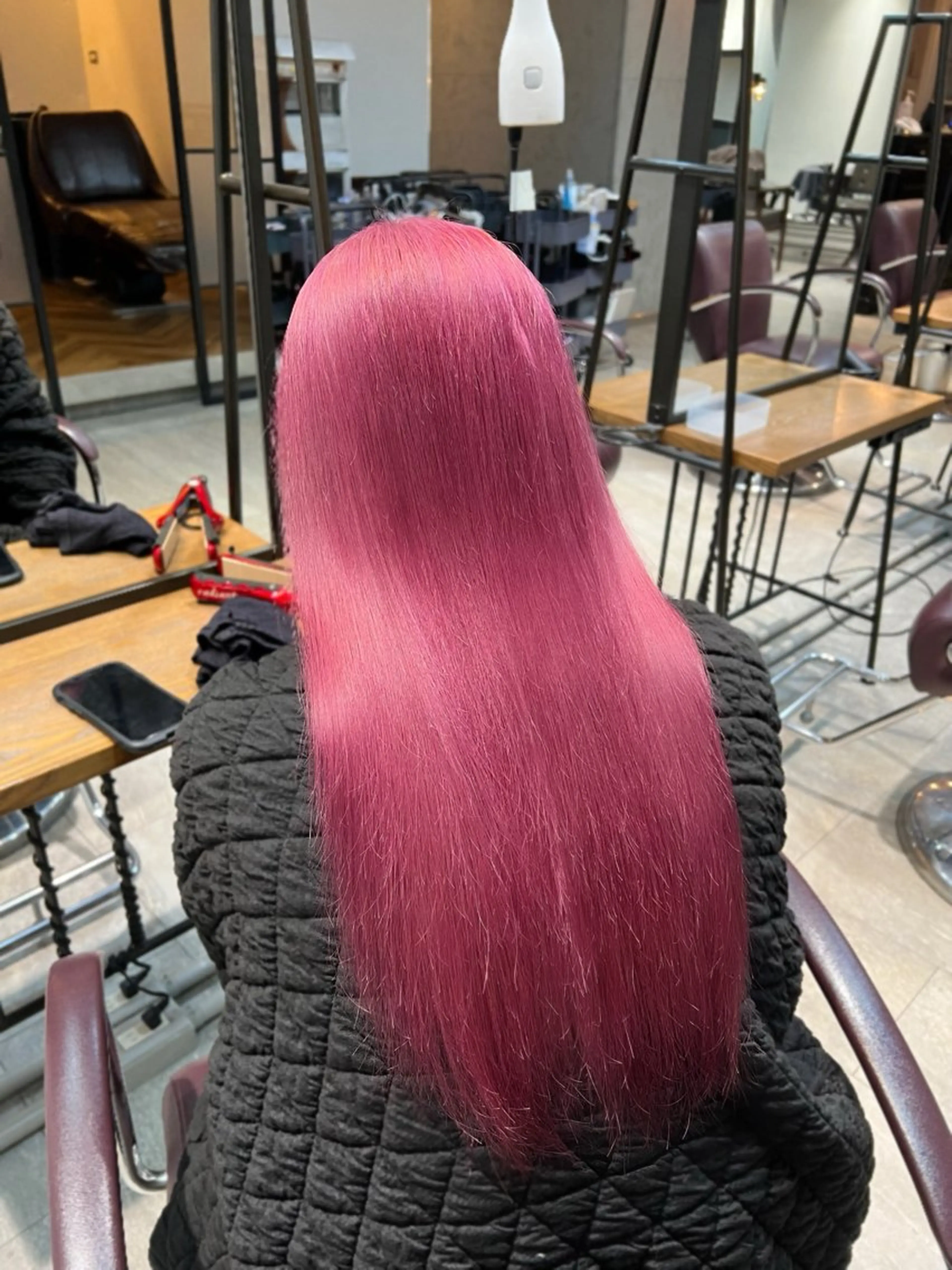 ロング カラー ヘアカラー トリートメント ヘアセット 🎀ハイトーン・艶 カラー HANA🎀のヘアスタイル