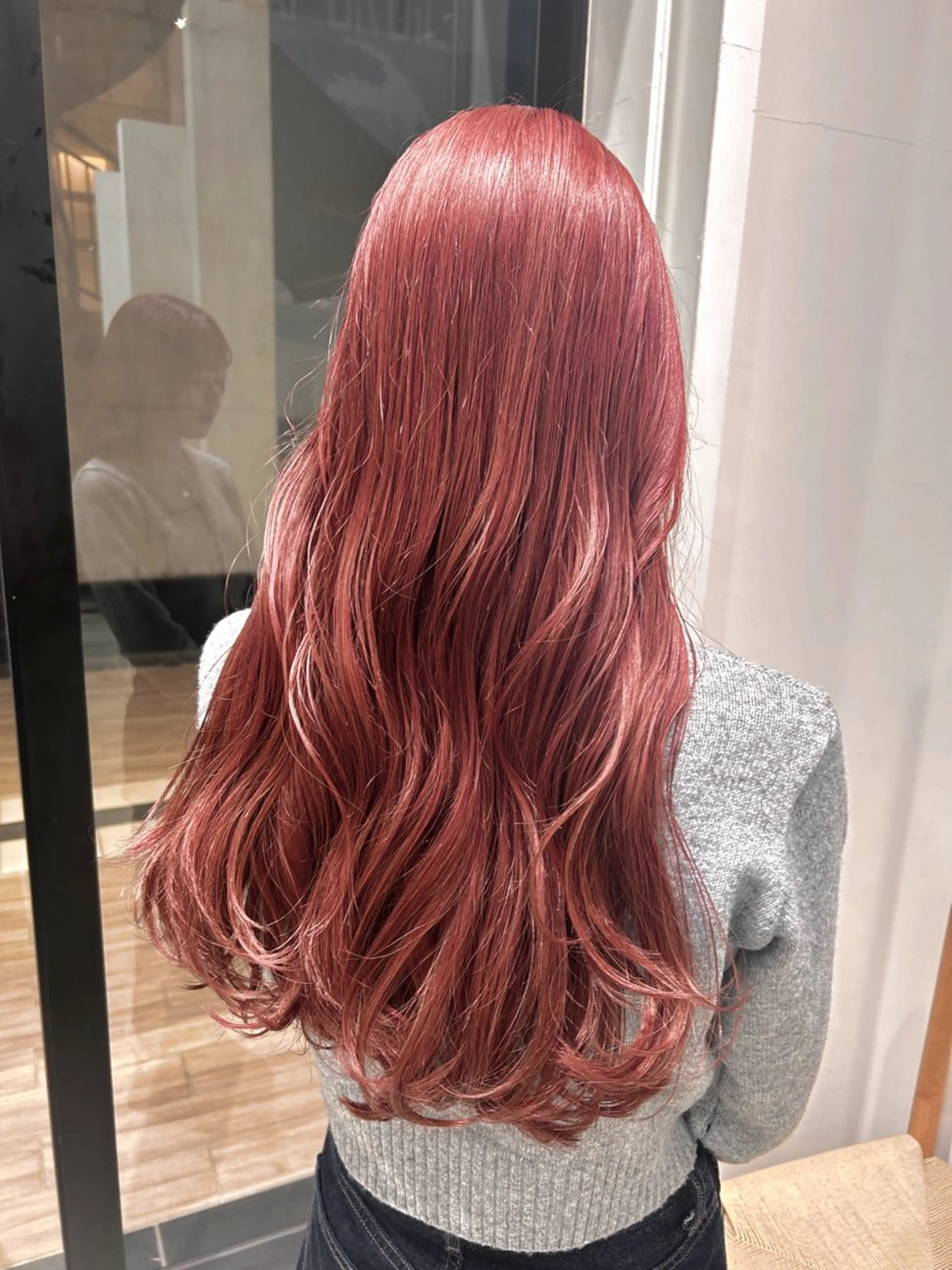 ロング カラー ヘアアレンジ ブリーチ カット ヘアカラー トリートメント yuka .のヘアスタイル