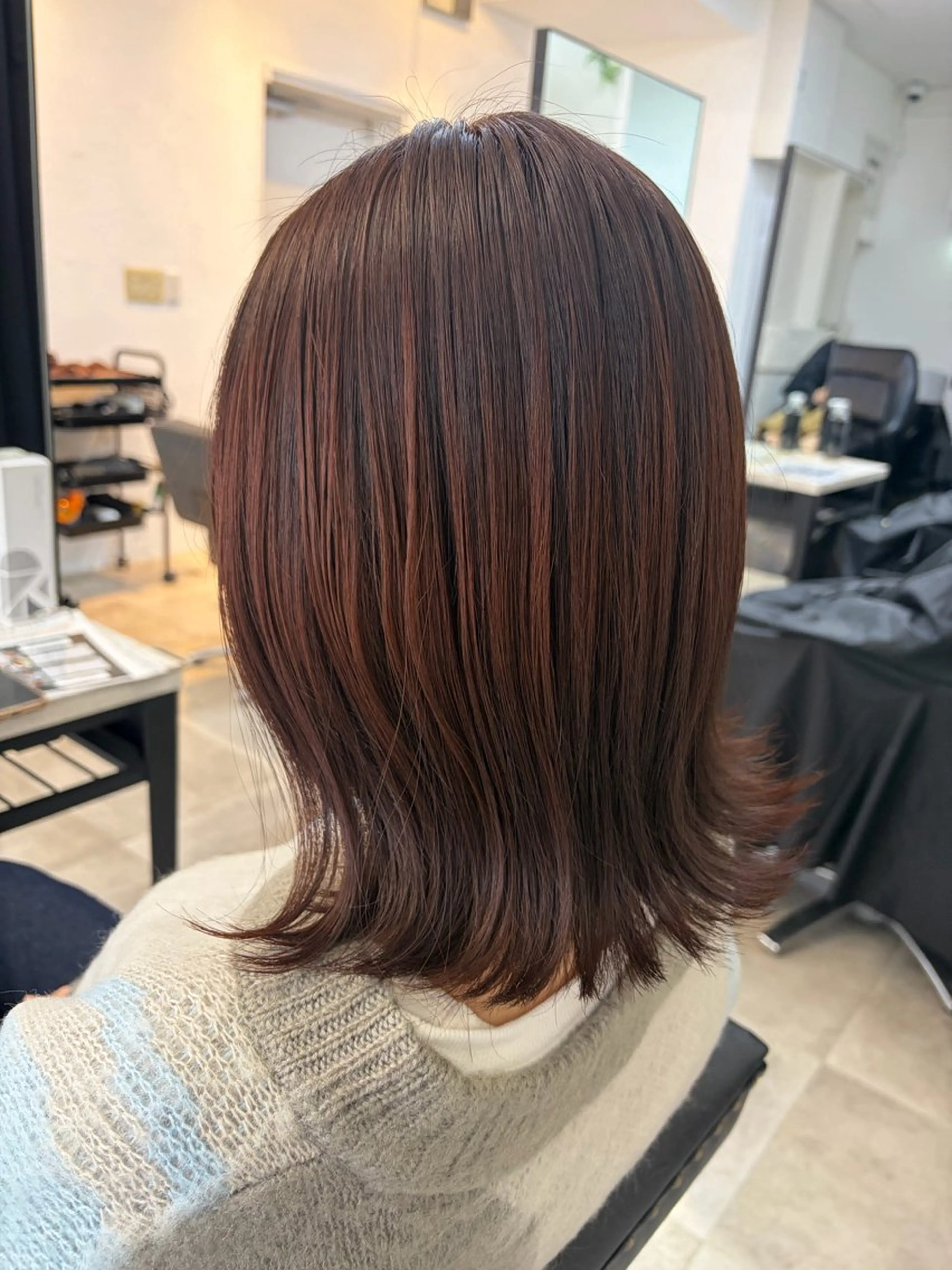 ミディアム カラー 🥀韓国ヘア🥀 宮津真菜のヘアスタイル