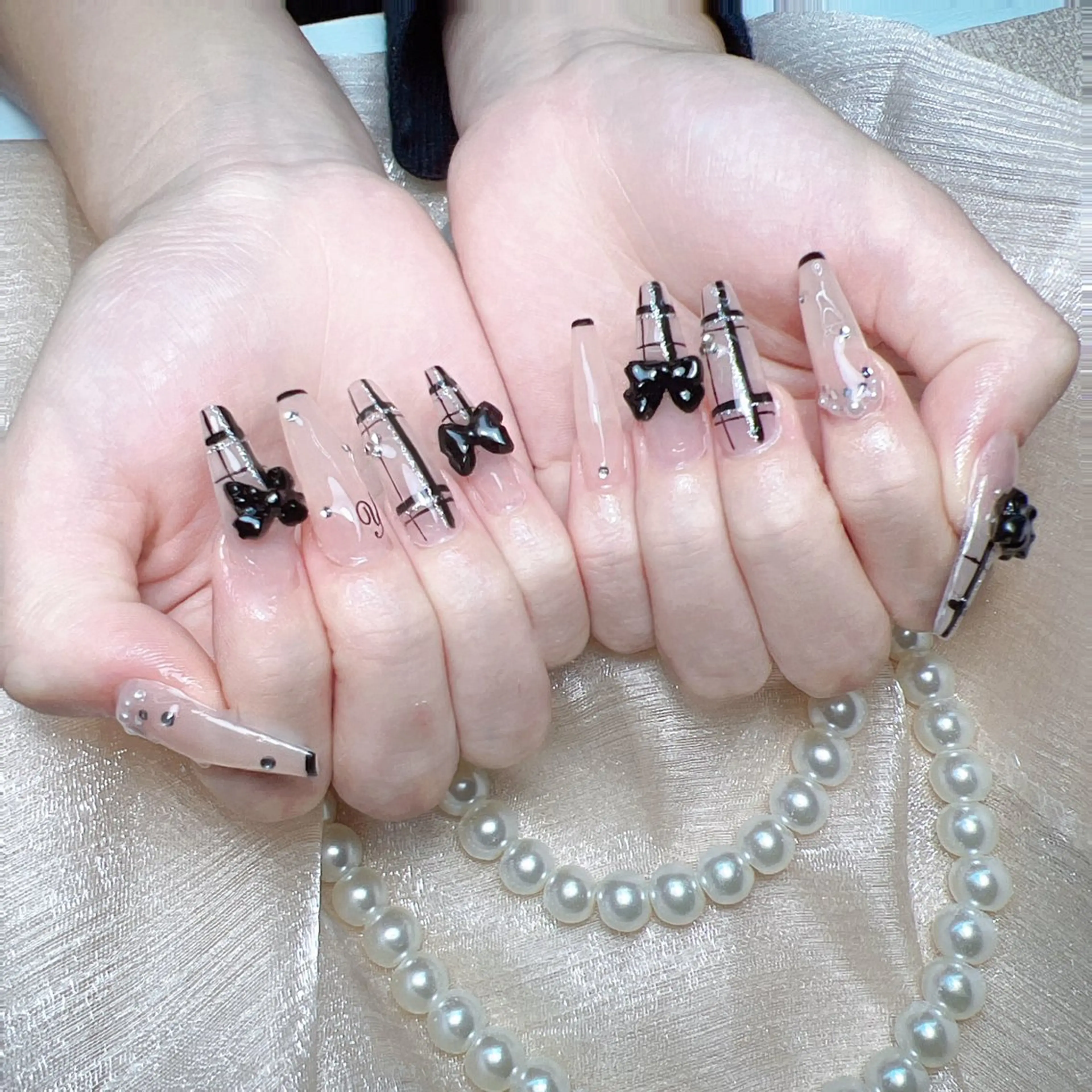 ネイル アートネイル ジェルネイル キラキラネイル 持ち込み シンプルネイル ぱん ちゃんのネイルデザイン