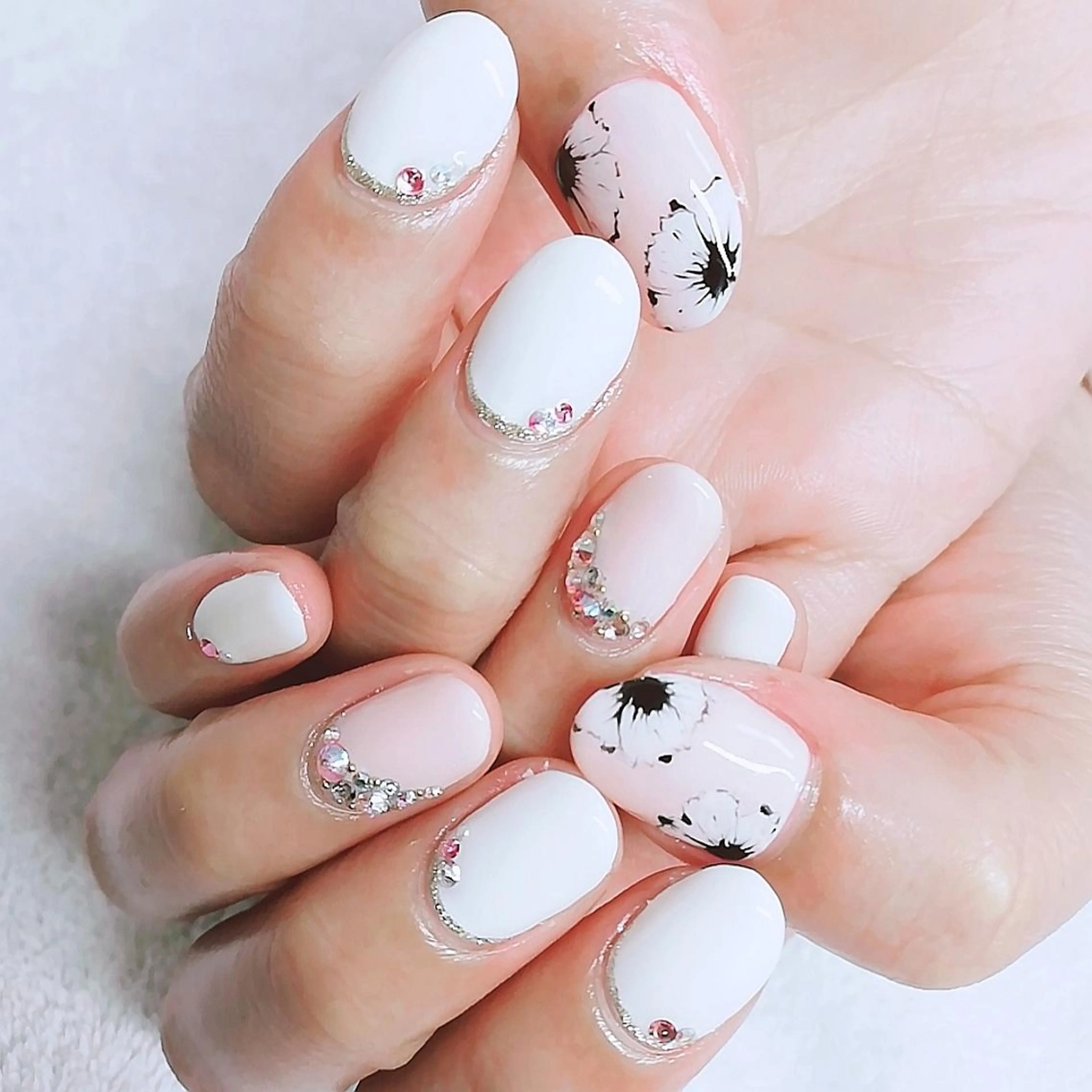 ネイル アートネイル ハンドネイル 柴崎 美幸のネイルデザイン