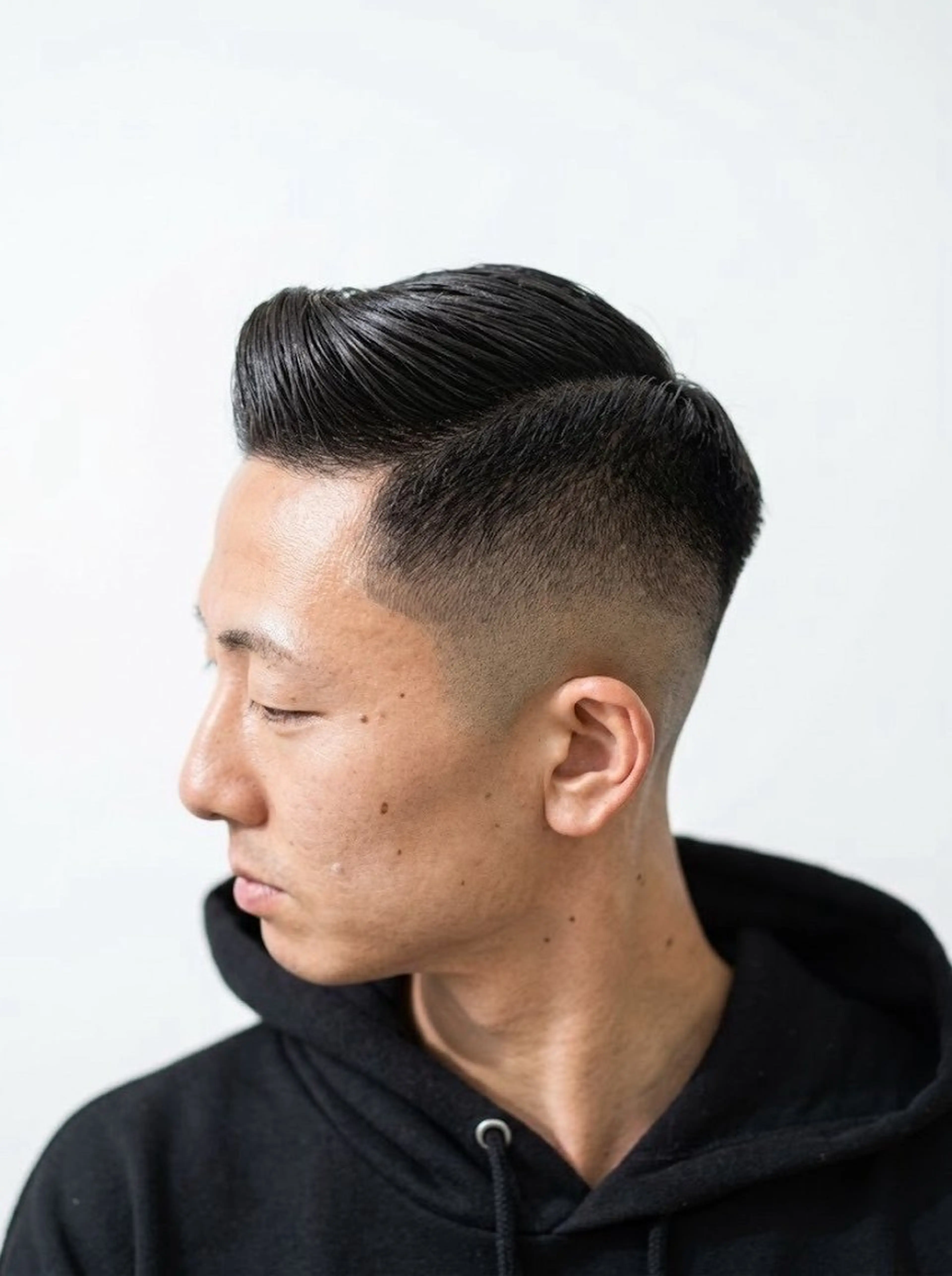 ショート メンズ 深井 龍生のヘアスタイル
