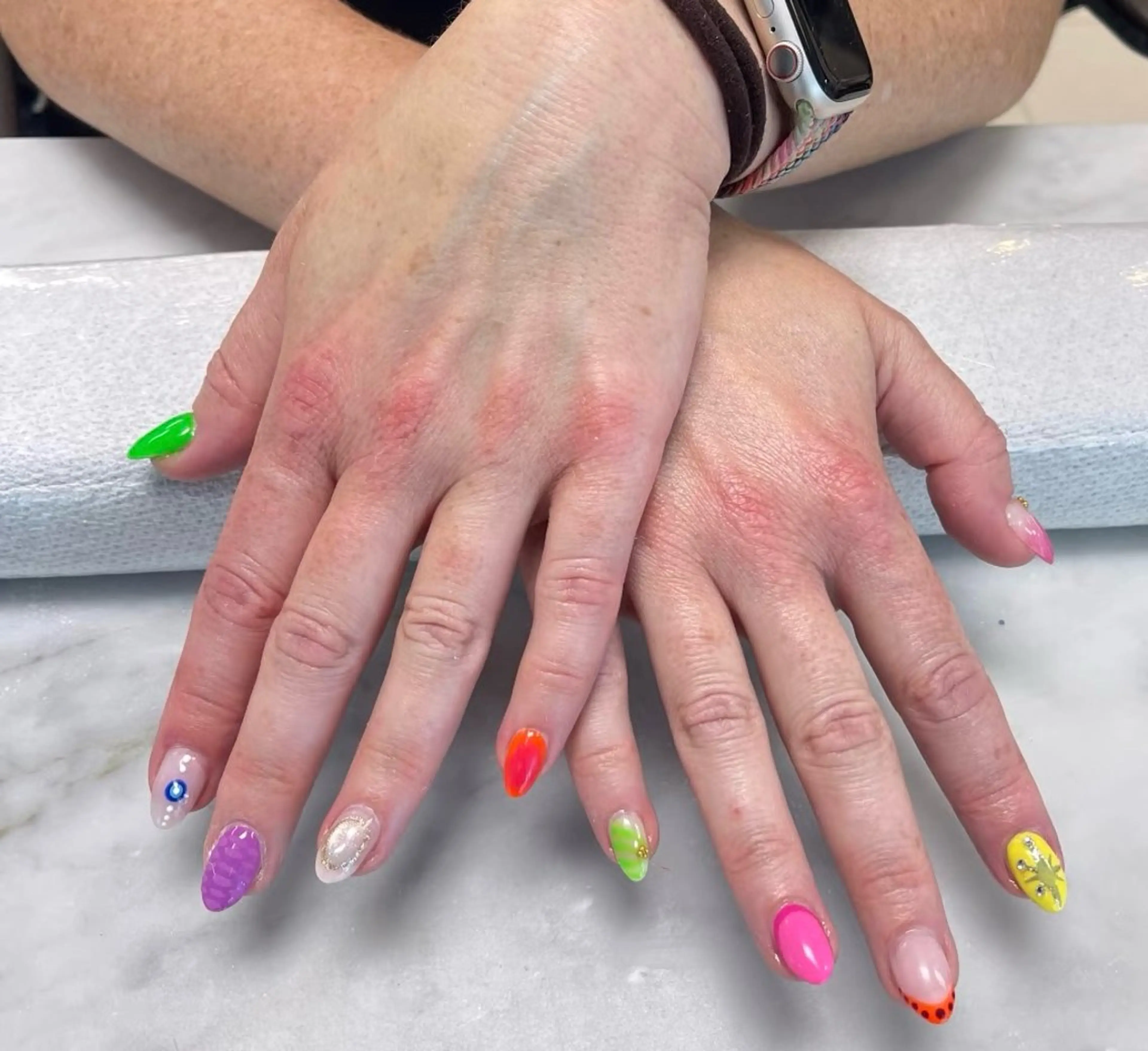 ネイル 高木 維麗絲のネイルデザイン