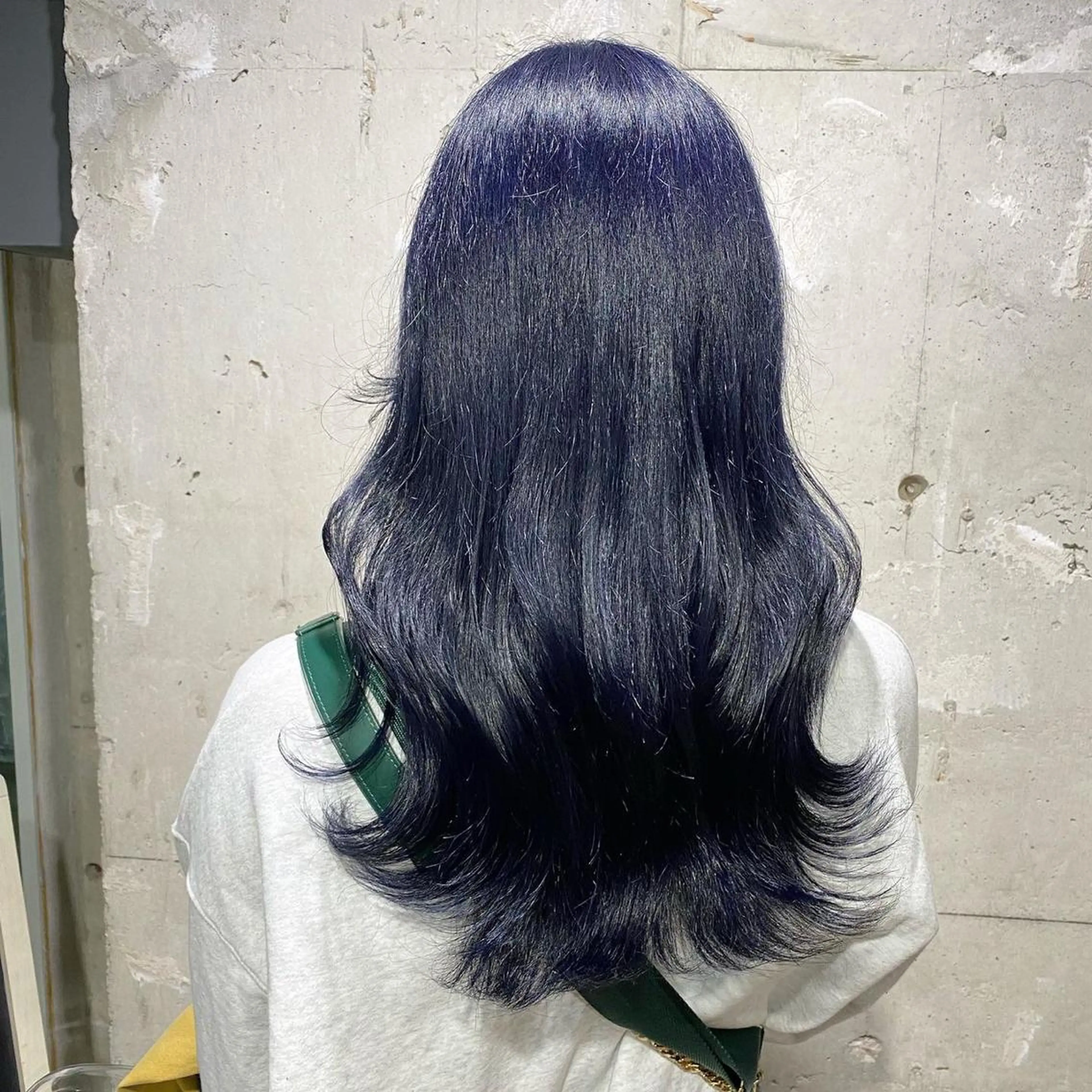 ロング 🍀yuria/ハイ トーン/ペールカラーのヘアスタイル