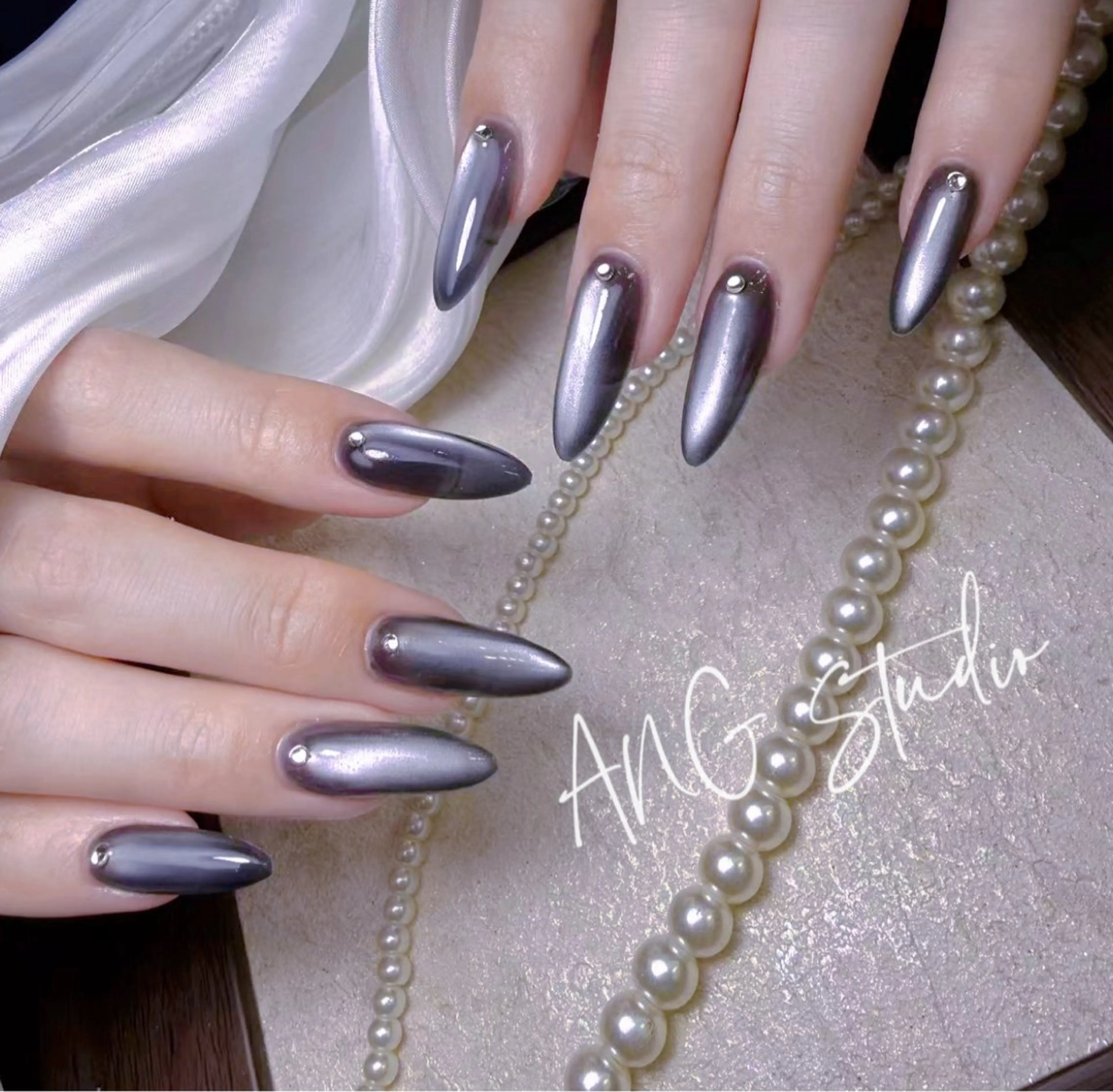 ネイル ハンドネイル ハンドケア ANG Studioのネイルデザイン