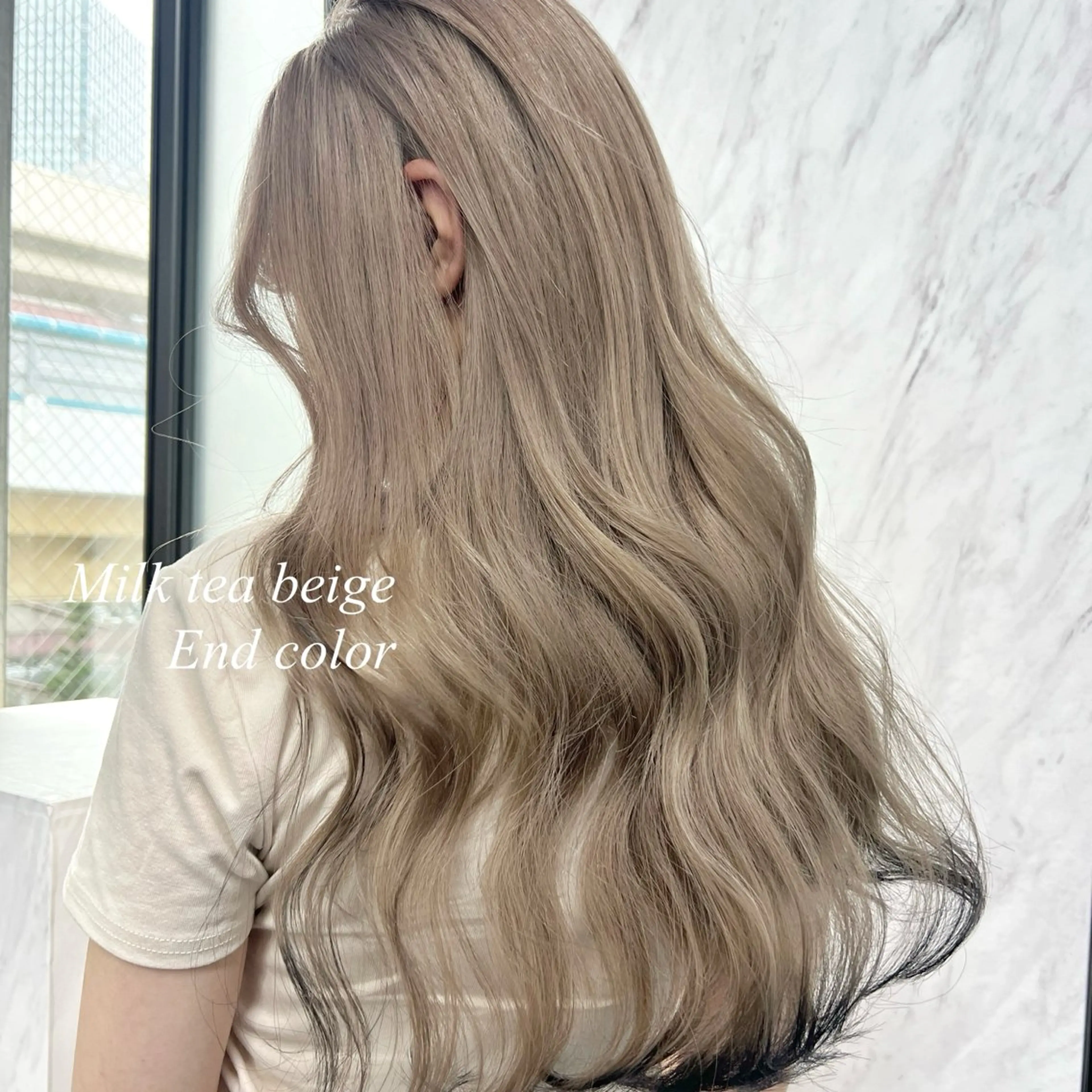 ロング カラー シールエクステ ハイトーンカラー エクステ ヘアカラー トリートメント シールエクステ特化 ハイトーン、NANAのヘアスタイル