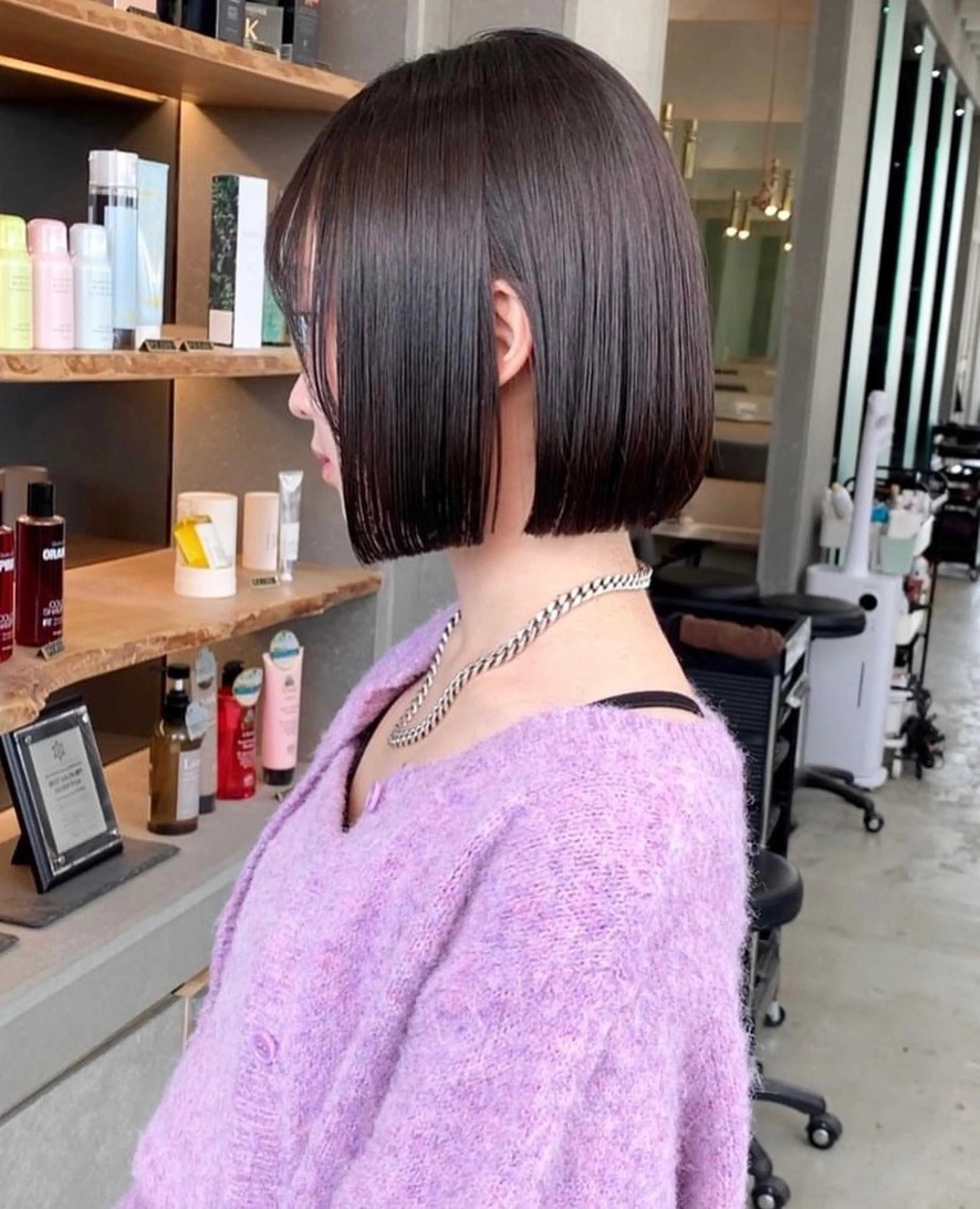 ミディアム ヘアカラー トリートメント 💖ボブ/髪質改善 顔周りレイヤー/ユイのヘアスタイル