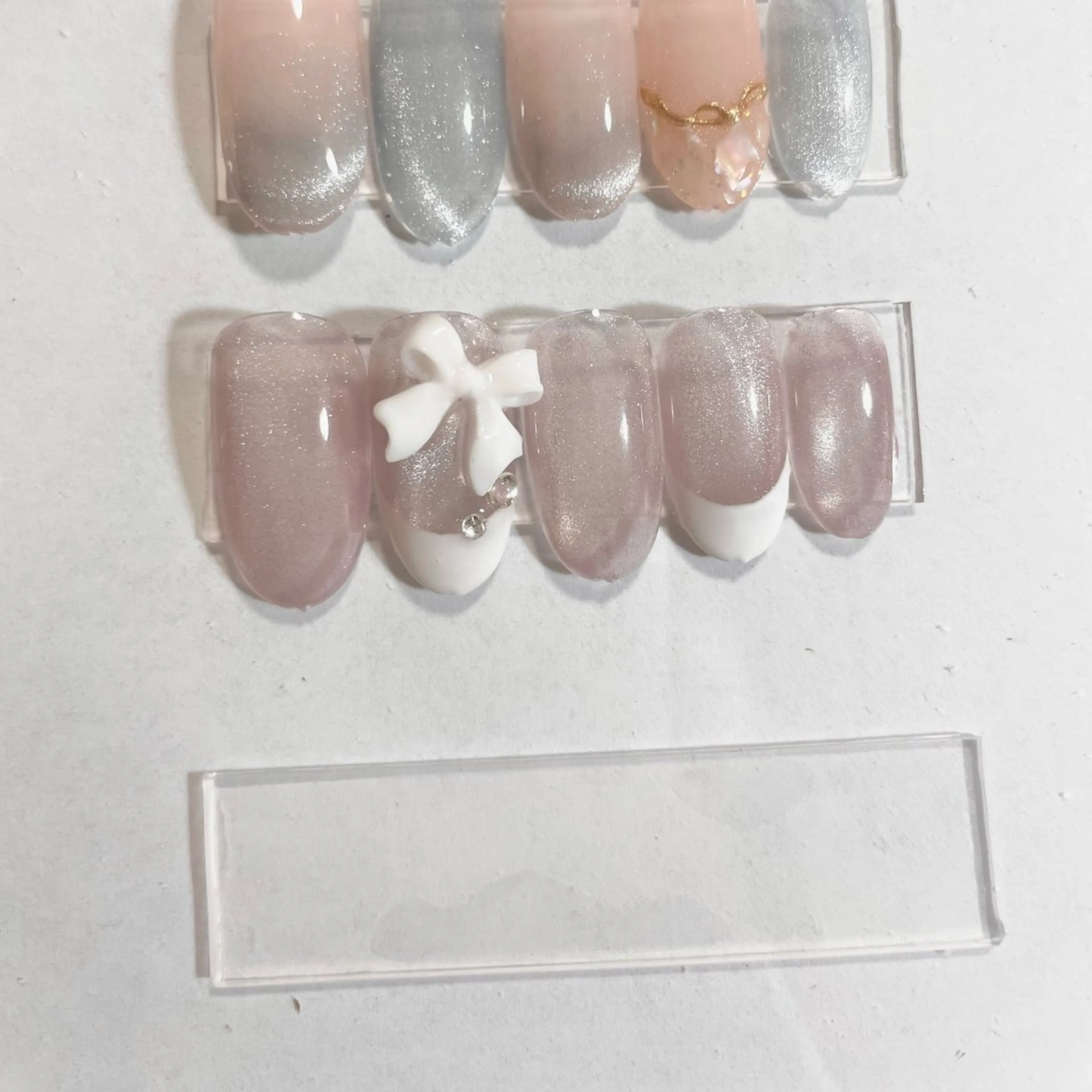 ネイル フレンチネイル マグネットネイル nailsalon VENUSのネイルデザイン