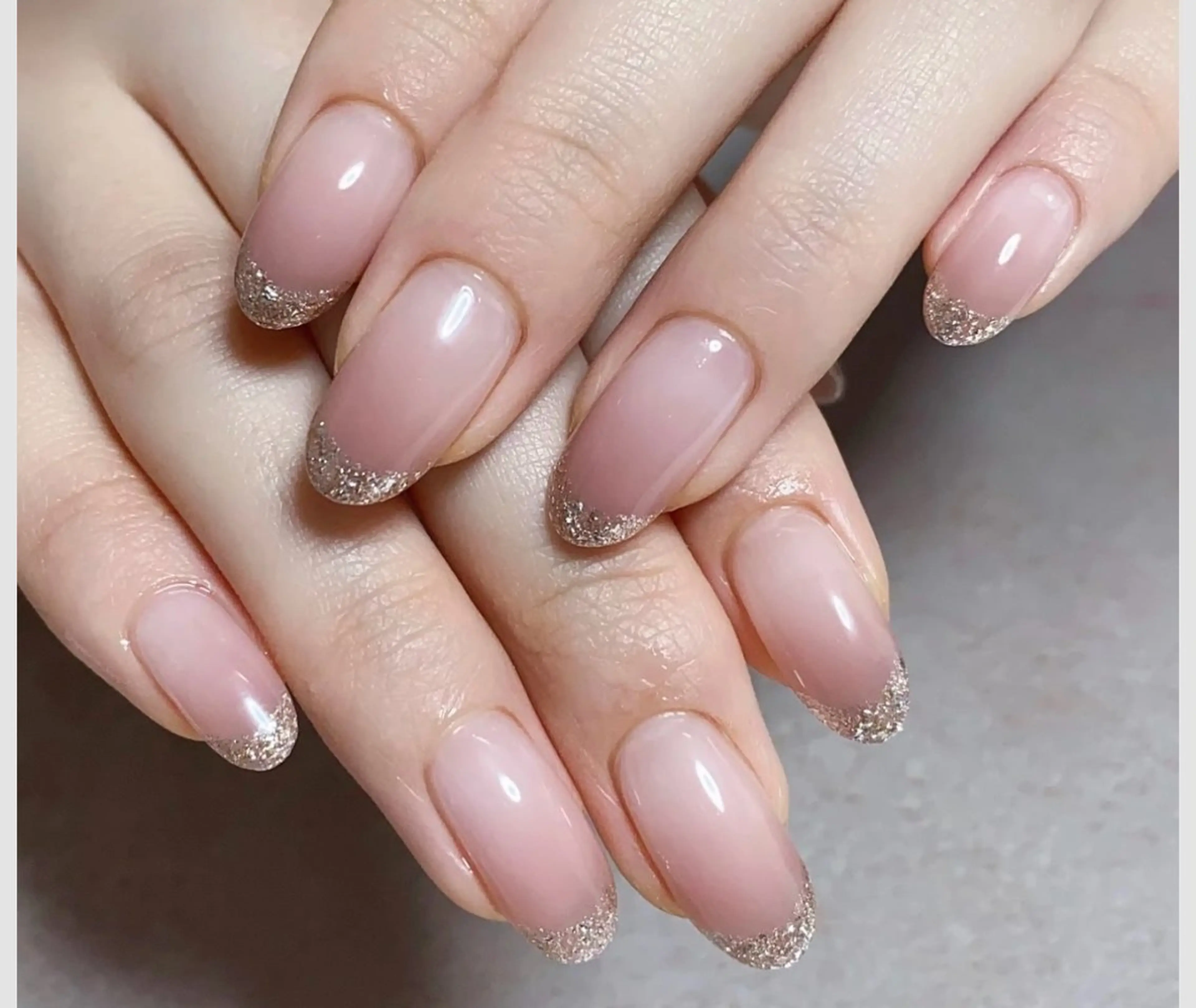 ネイル シンプルネイル ハンドネイル JISOO ANA.CHUOのネイルデザイン