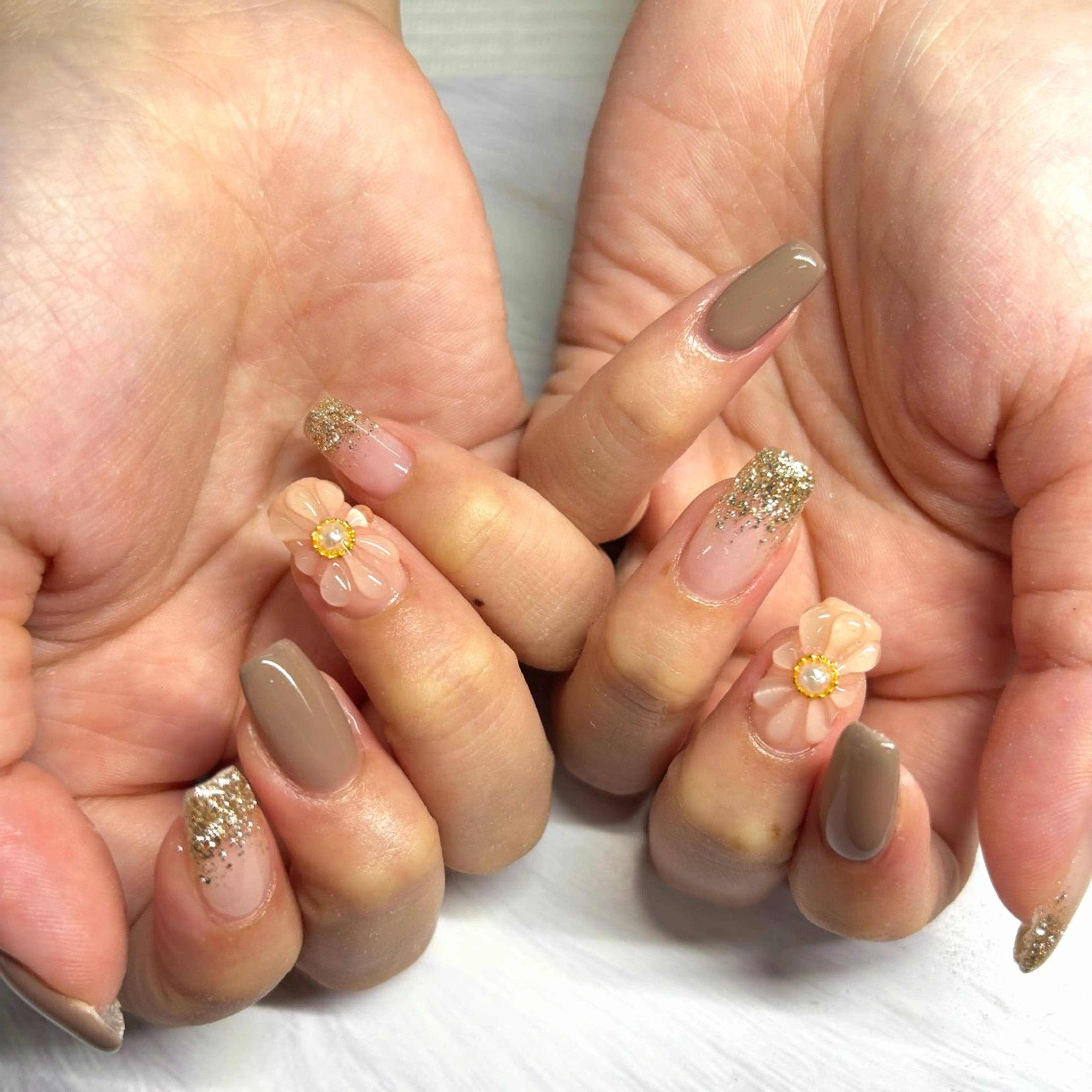 ネイル アートネイル クリアネイル ぷっくりネイル ハンドネイル 上村 奈那のネイルデザイン