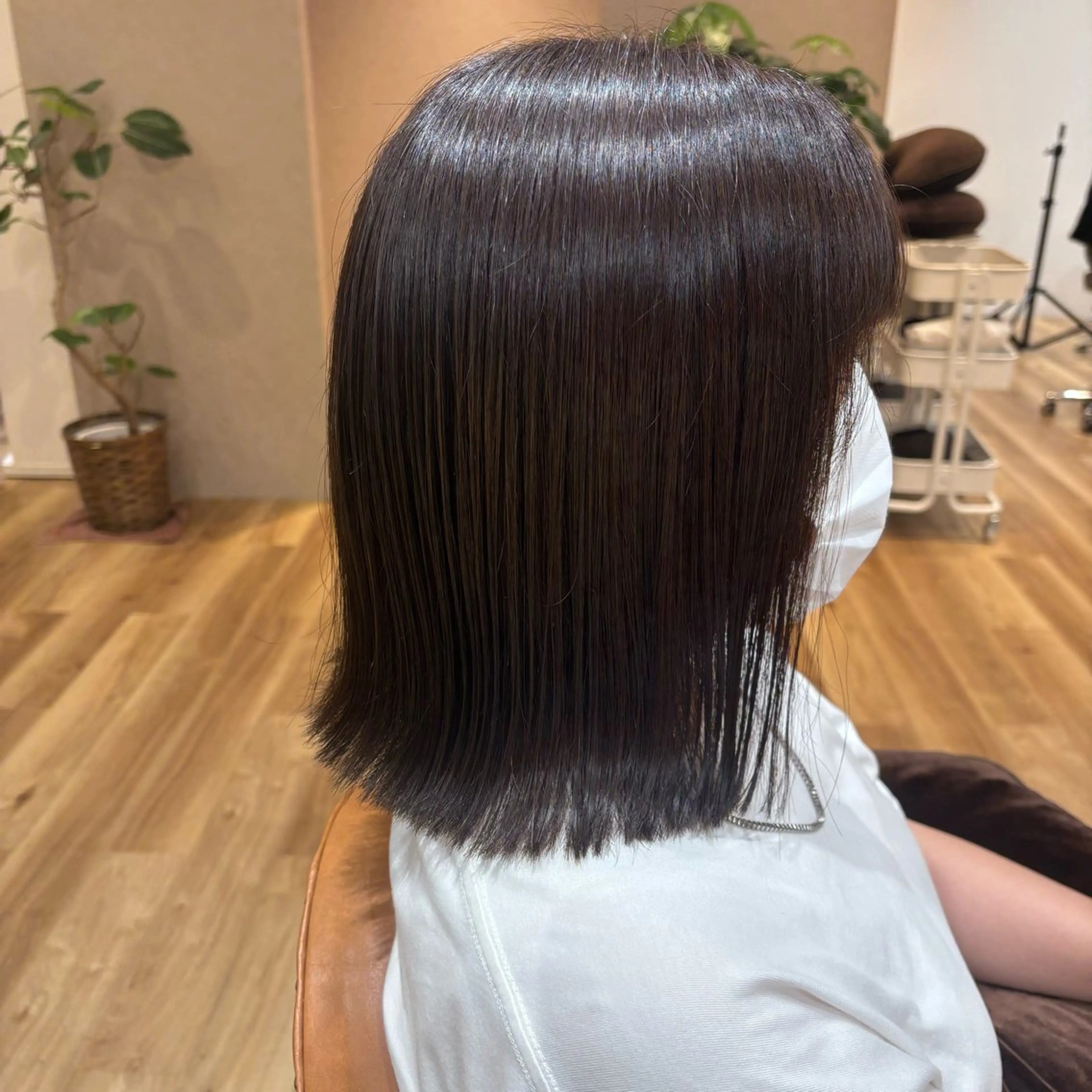 ミディアム カラー アッシュ ベージュカラー 小西 七菜子のヘアスタイル