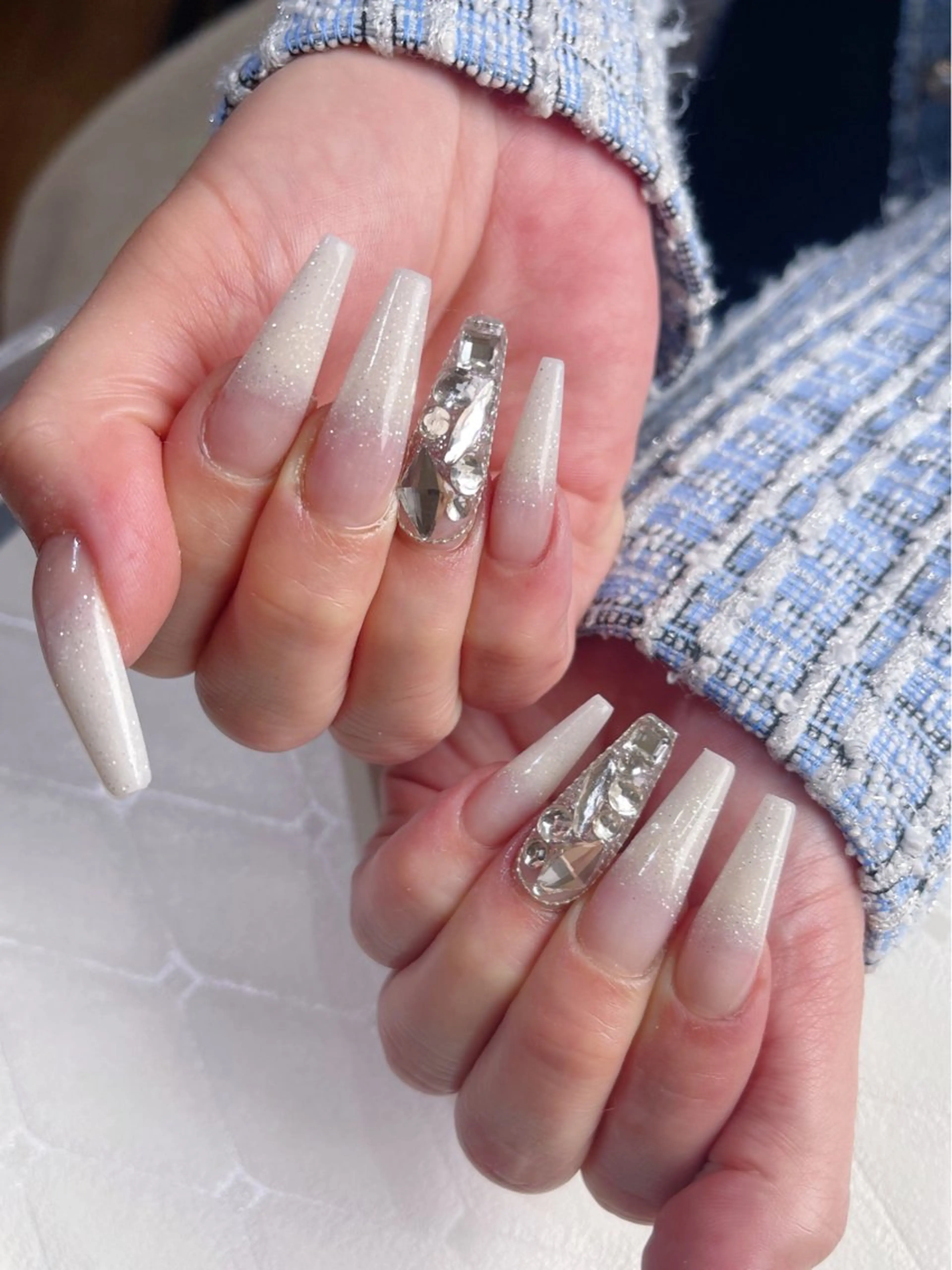 グラデーションスカルプ♡アート2本／大きめパーツ🆗埋め尽くし🆗シンプル好きオススメ💅🩷の写真