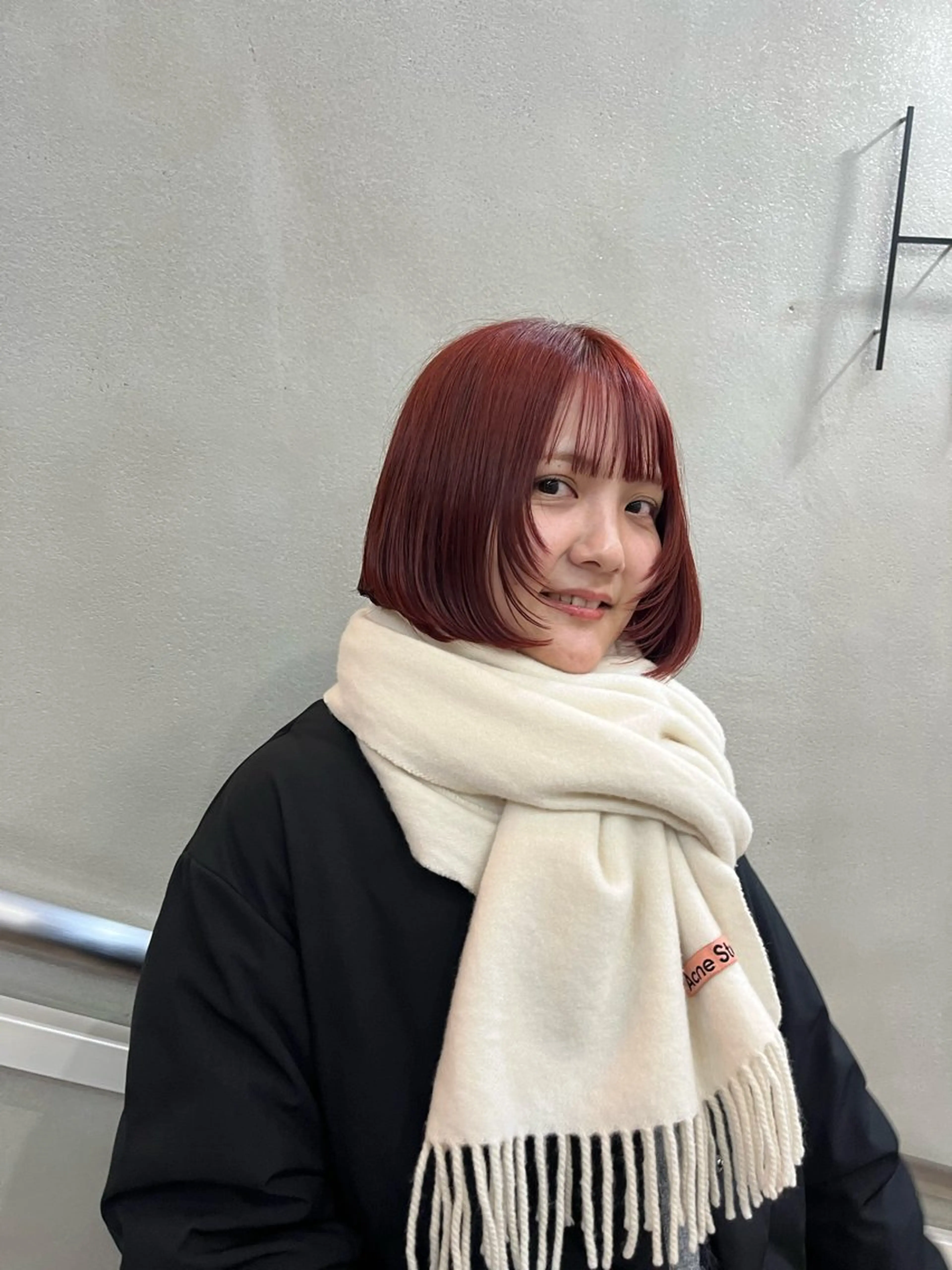 ミディアム カラー 佐藤 永夏のヘアスタイル