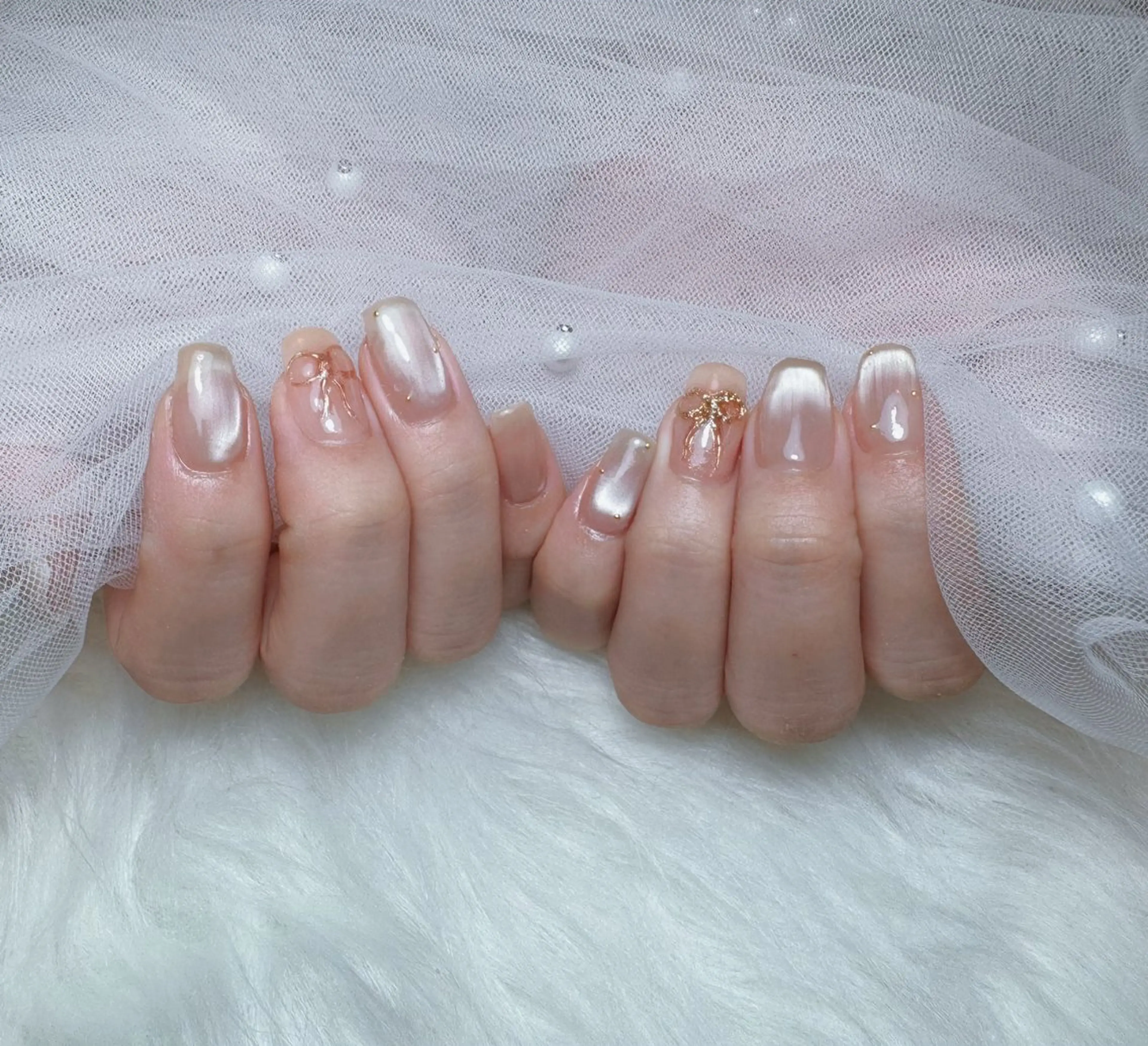 ネイル アートネイル ブルー ラメ(グリッター) マグネットネイル ミラーネイル ハンドネイル K&R Nail所属・Nail Salon K&Rのネイルデザイン