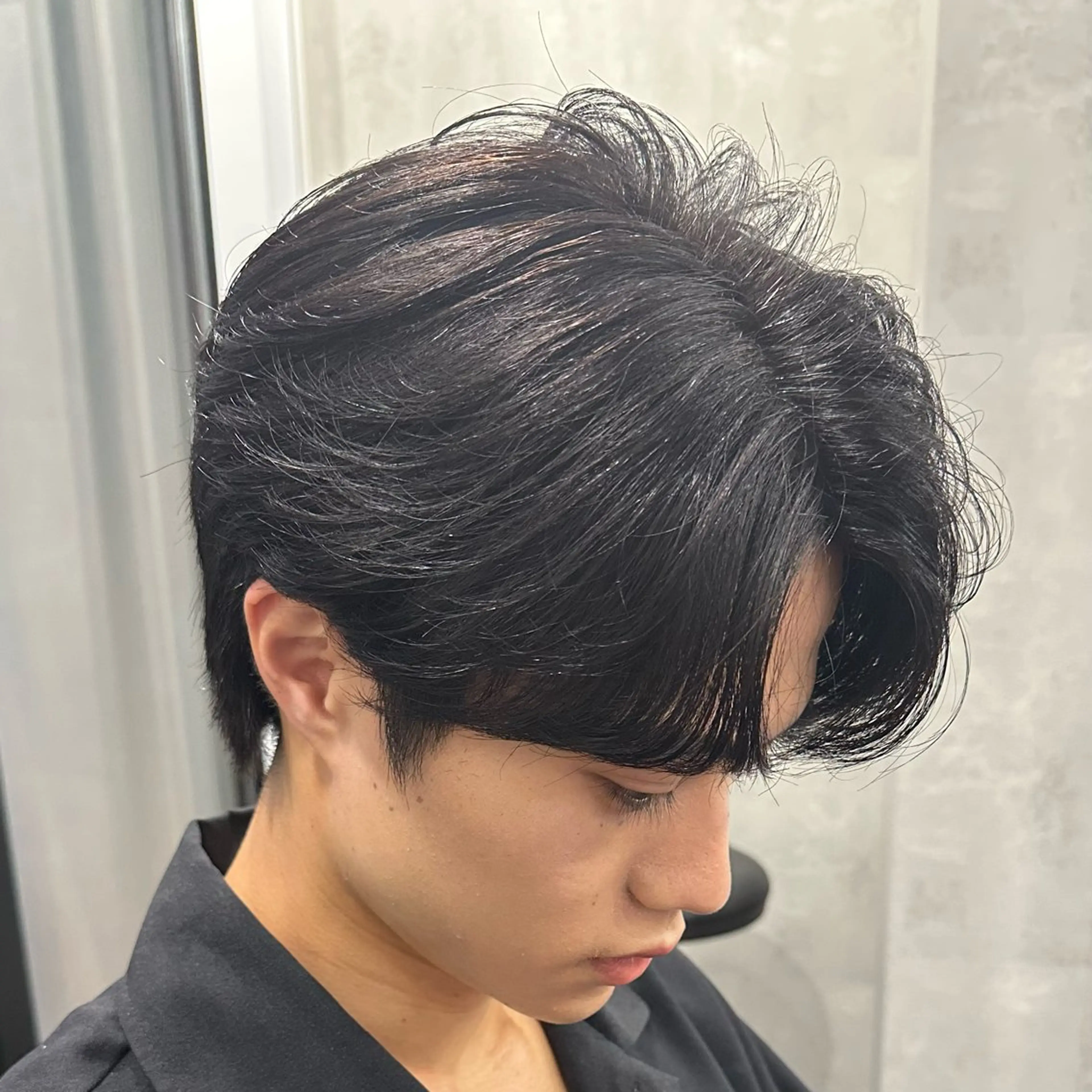 パーマ メンズ メンズパーマ 曲がる縮毛矯正/メン ズカット髪質改善のヘアスタイル