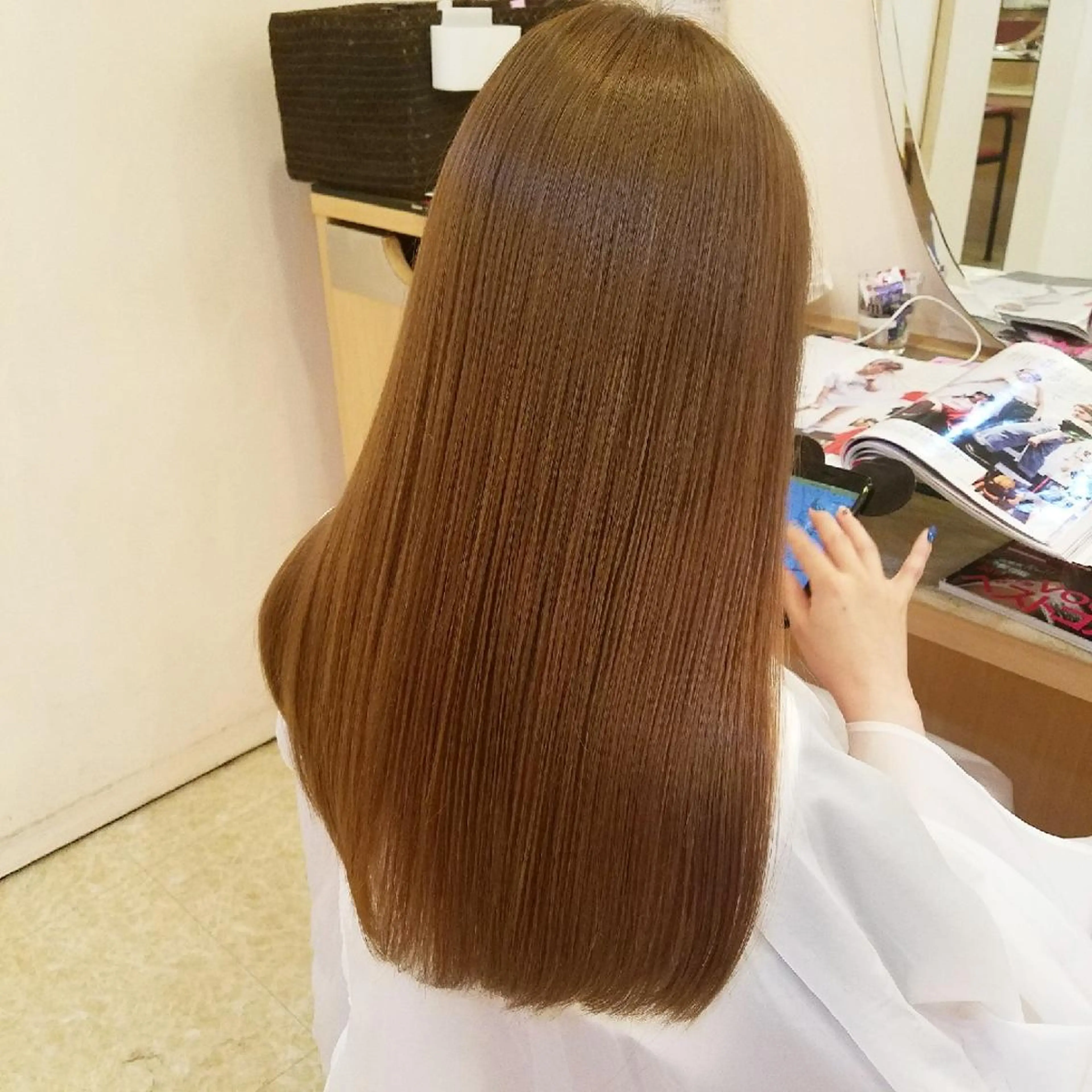 ロング 髪質改善 ロング トリートメント EMANON名古屋所属・美谷添（ミヤゾエ） まどか大人ヘアサロンのヘアスタイル