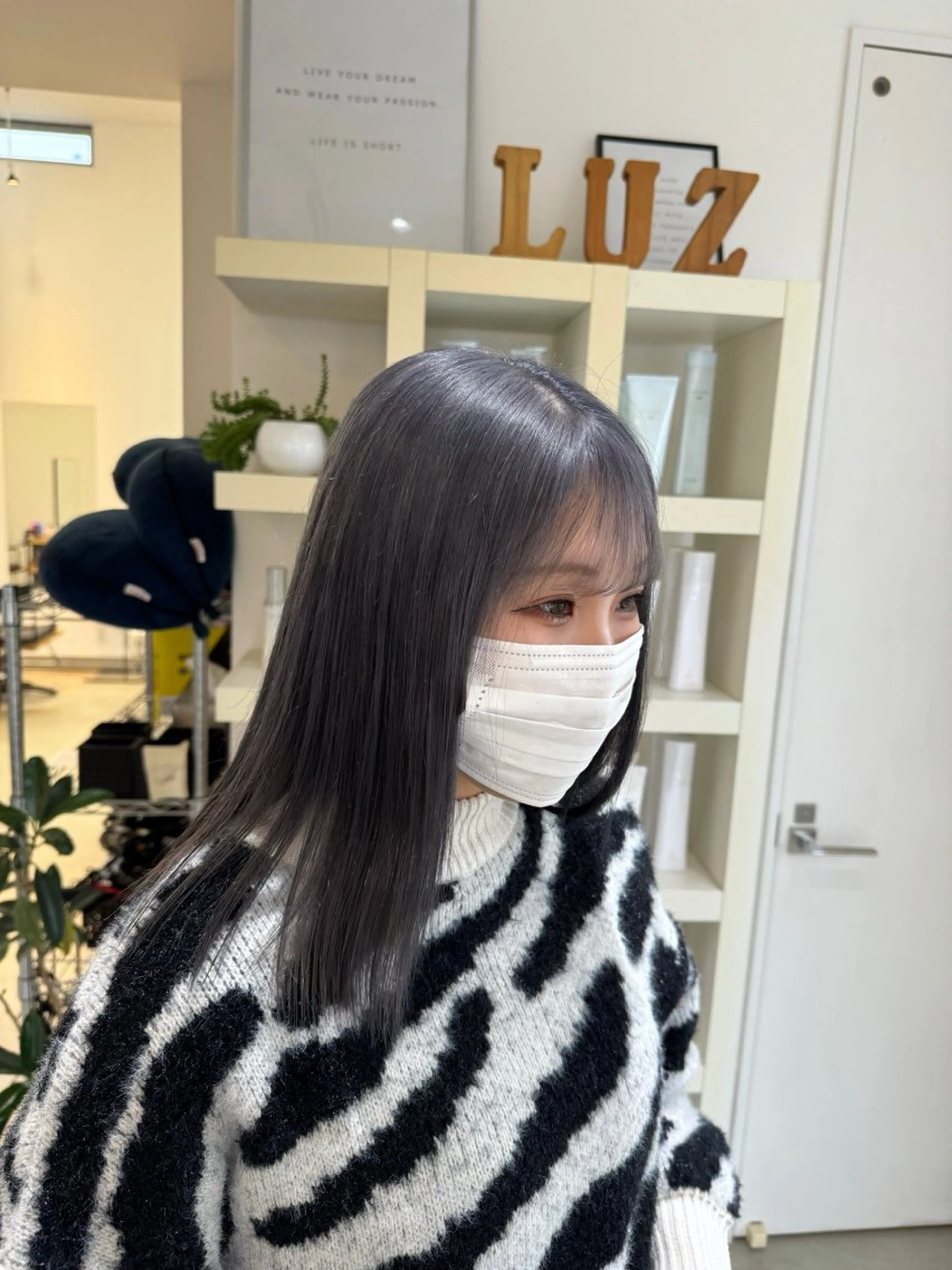 ミディアム カット エクステ 堀越 美羽のヘアスタイル