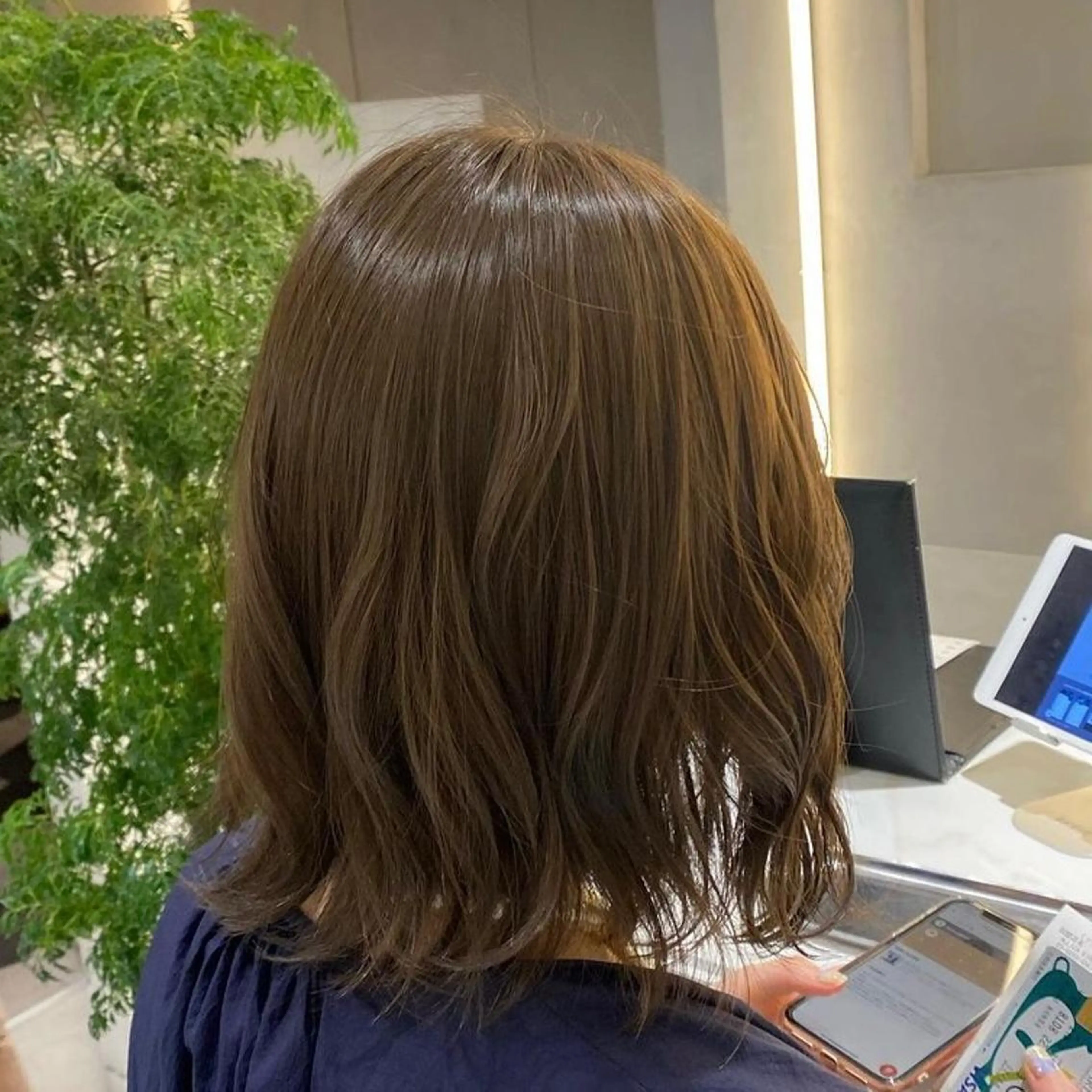 ミディアム カラー オリーブカラー カット ヘアカラー トリートメント ヘアセット ナチュラル/韓国💎 haruka 💎のヘアスタイル