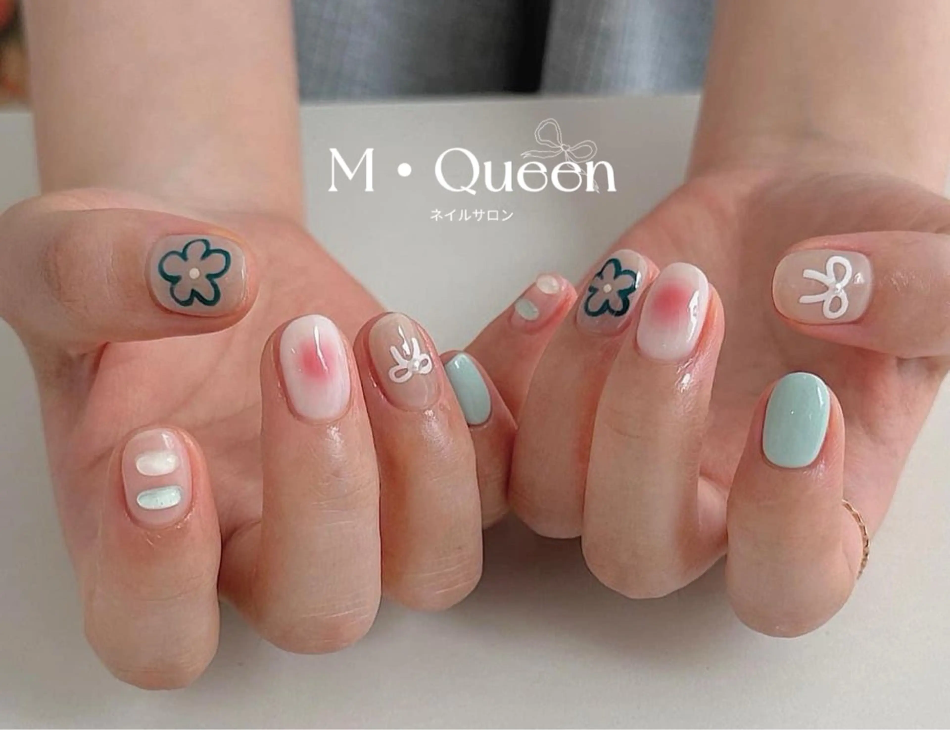 ネイル ハンドネイル MQueen ネイルサロンマルのネイルデザイン