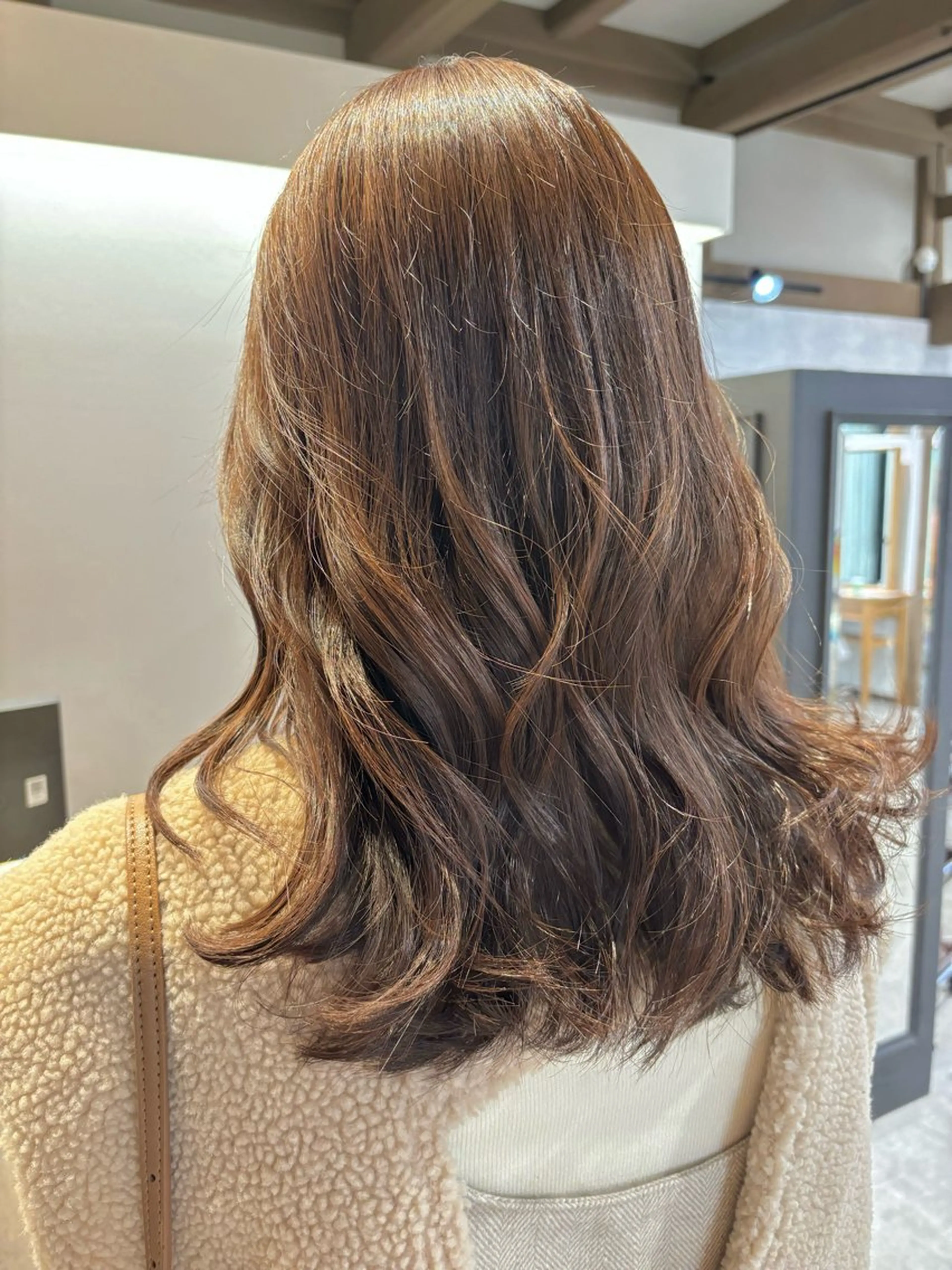 セミロング lico hair&relaxation所属・lico 栁 詩音のマツエク・マツパデザイン