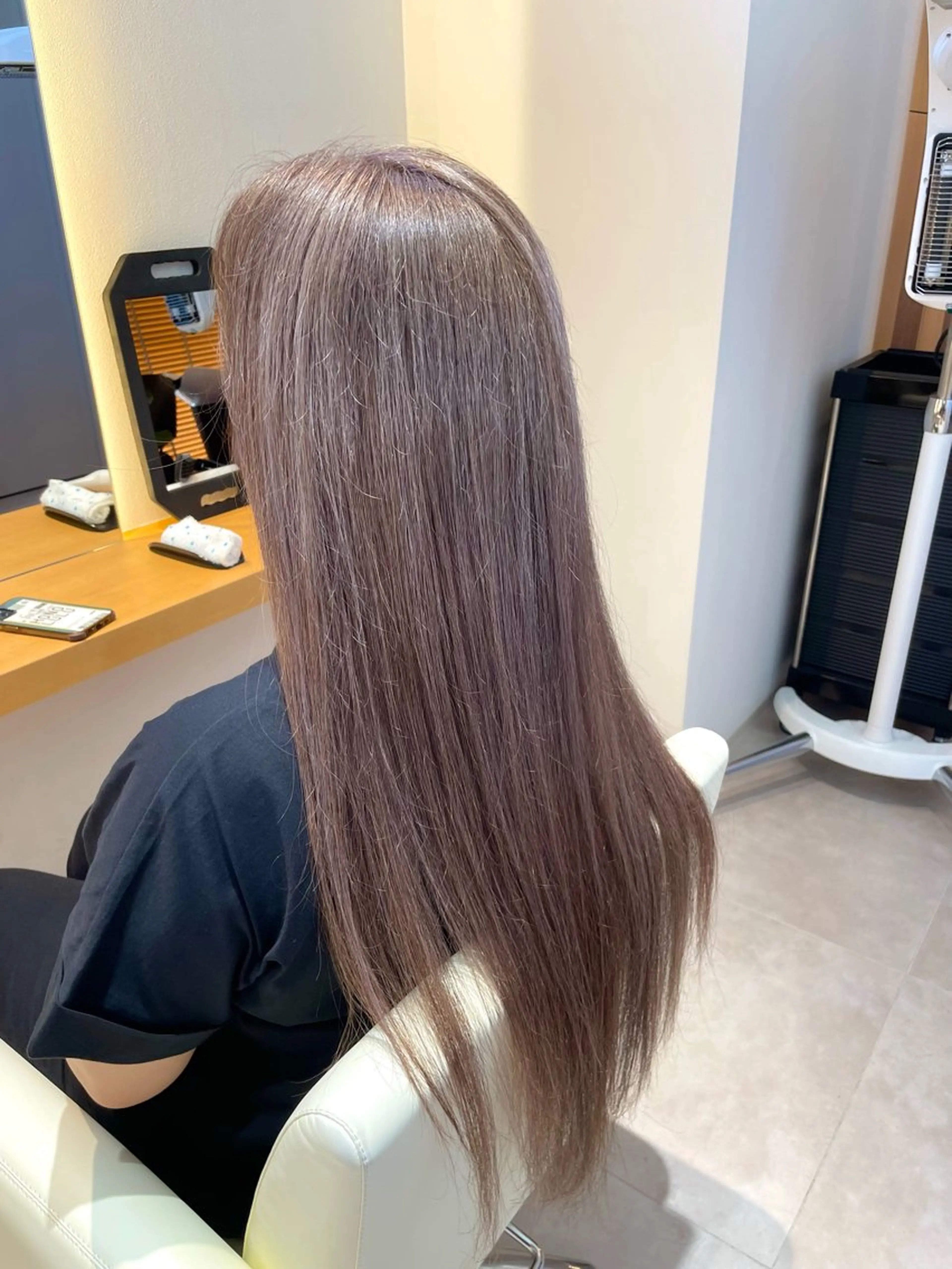 ロング カラー 脱白髪染め白髪ぼかし TERA(寺崎)のヘアスタイル